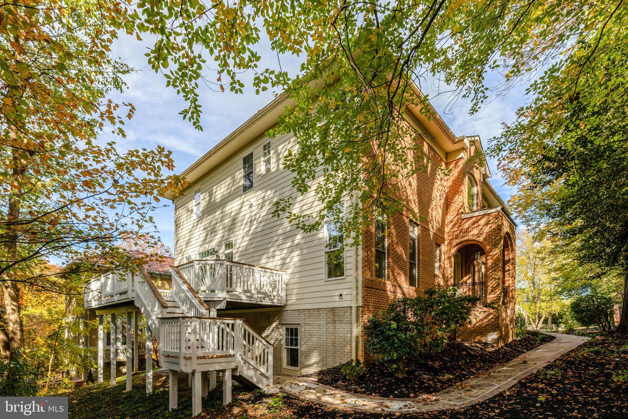 WEST MC LEAN - Residential