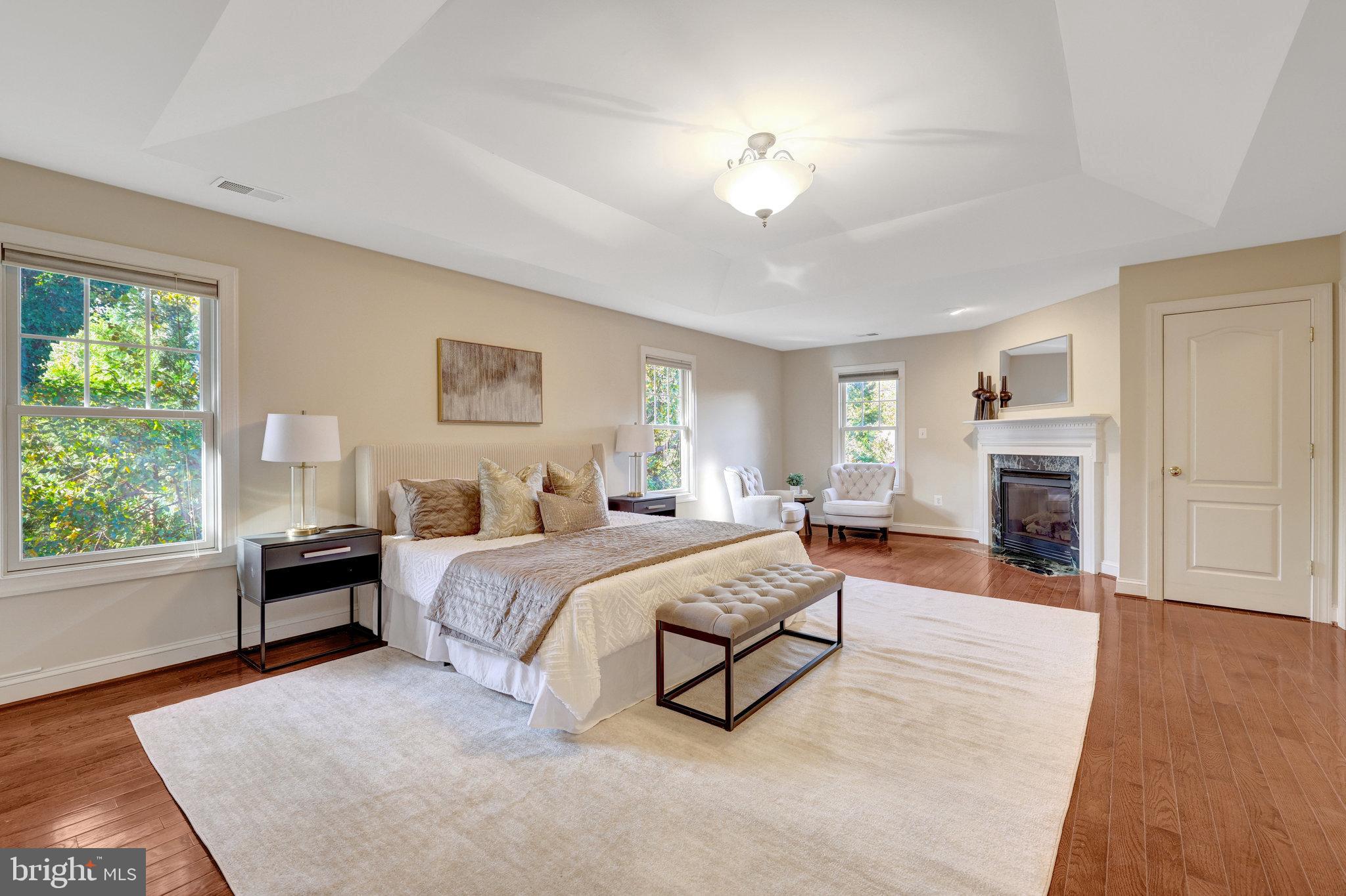 WEST MC LEAN - Residential