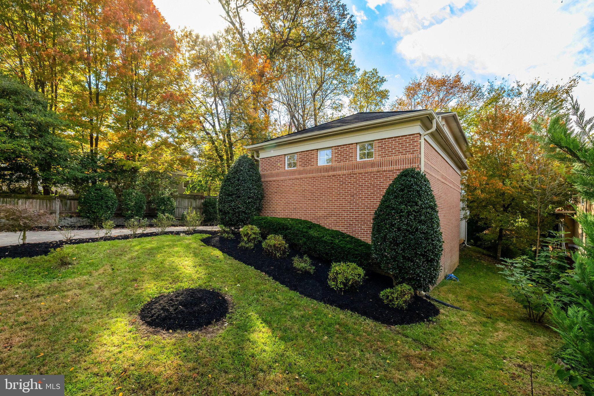 WEST MC LEAN - Residential