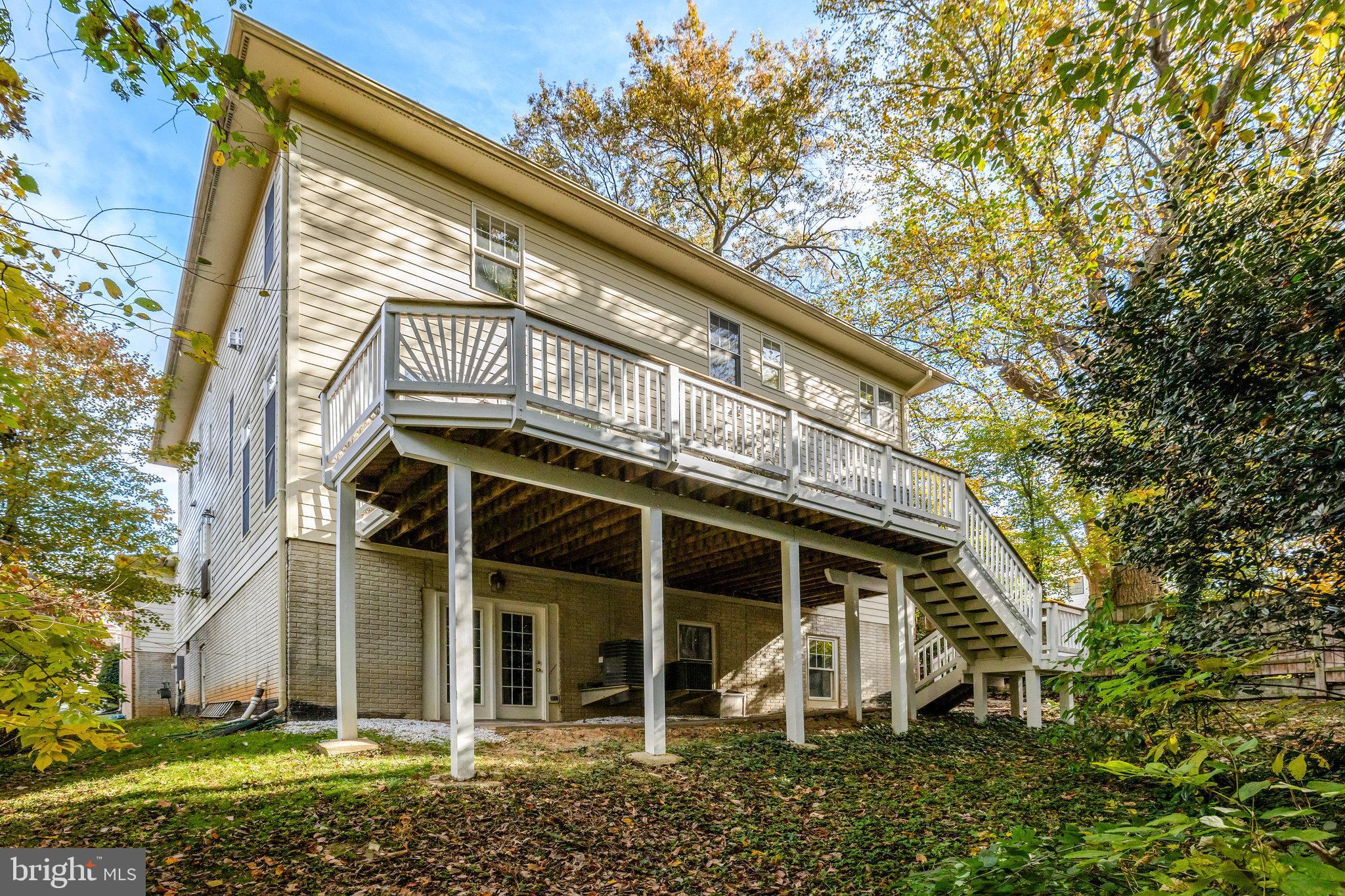 WEST MC LEAN - Residential