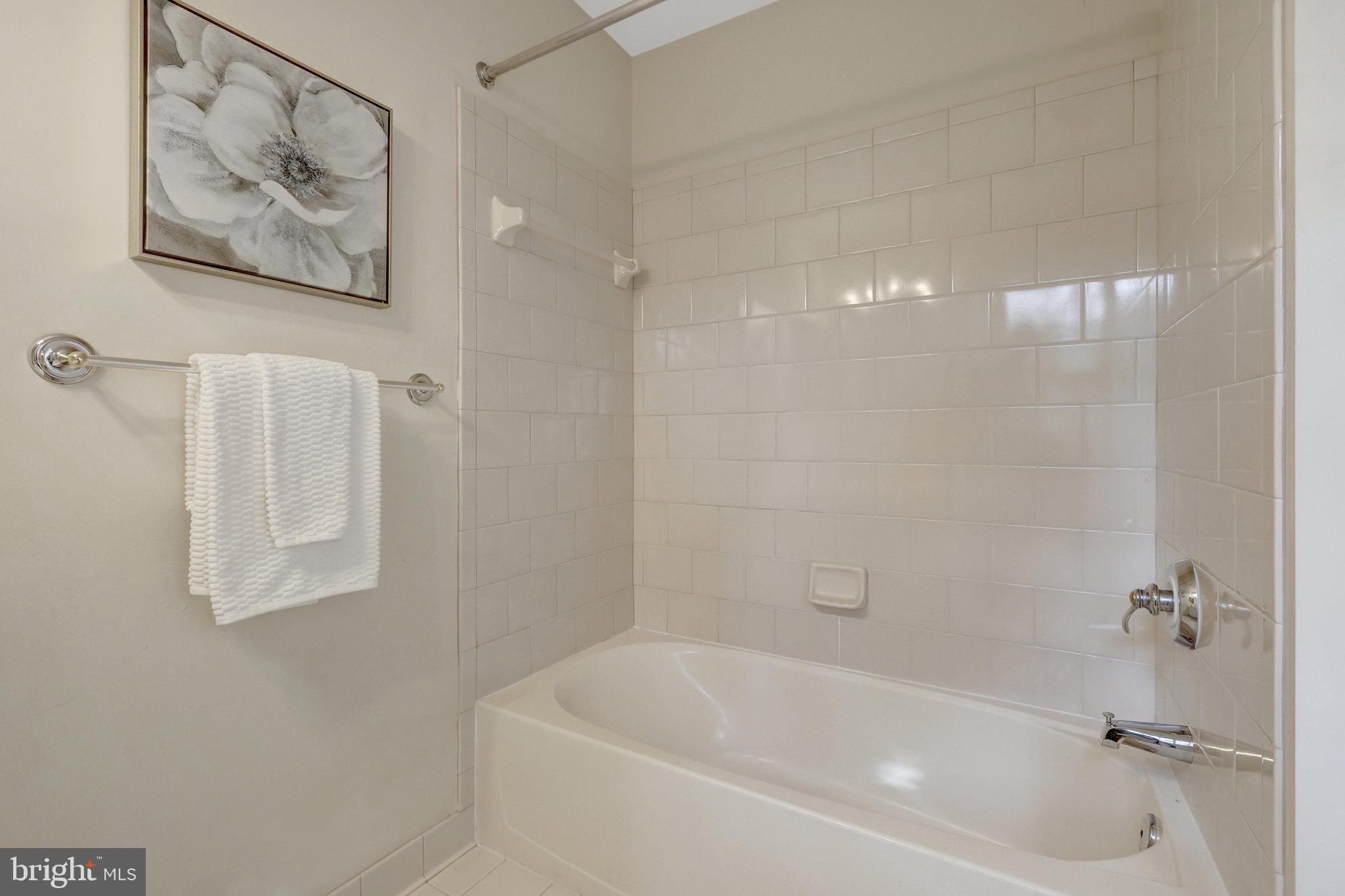 WEST MC LEAN - Residential