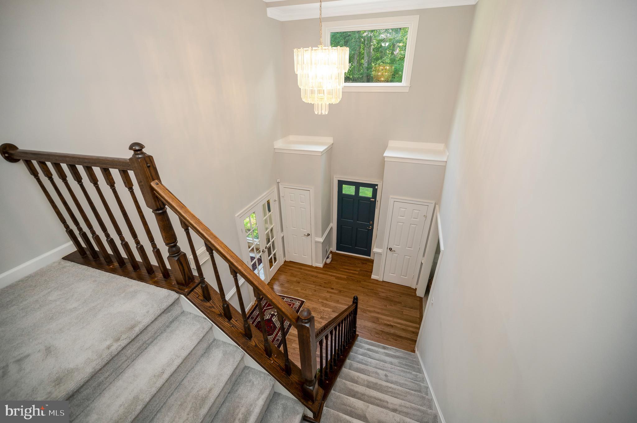 ENGLISH HILLS - Residential