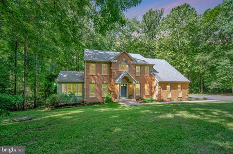 2 ENGLISH HILLS DRIVE FREDERICKSBURG VA 22406
