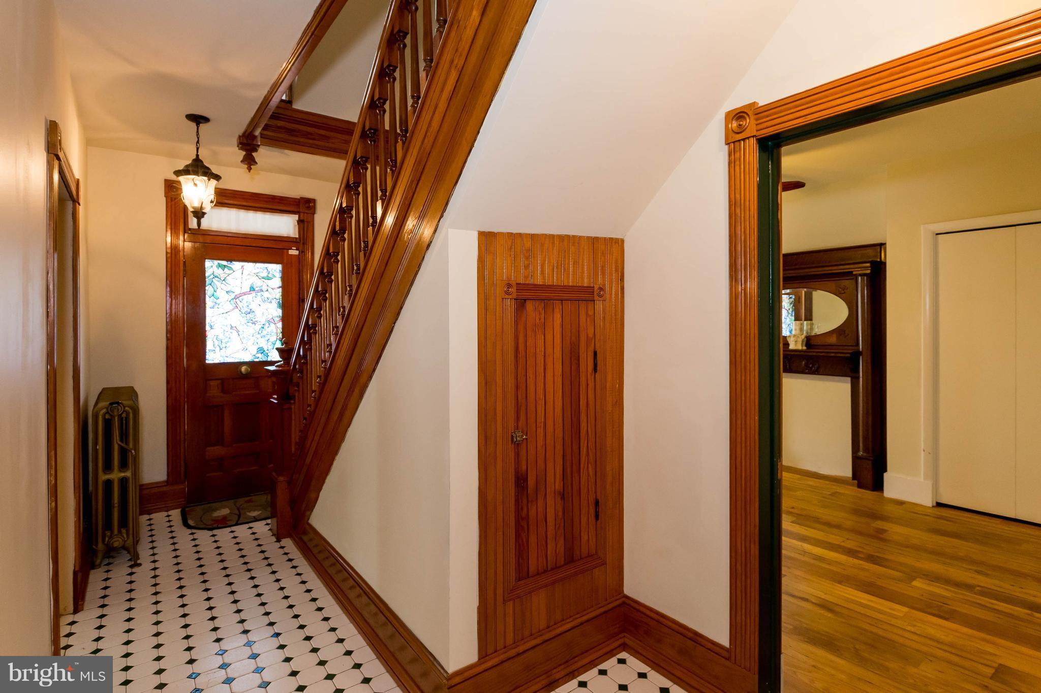 HAMPSTEAD - Residential