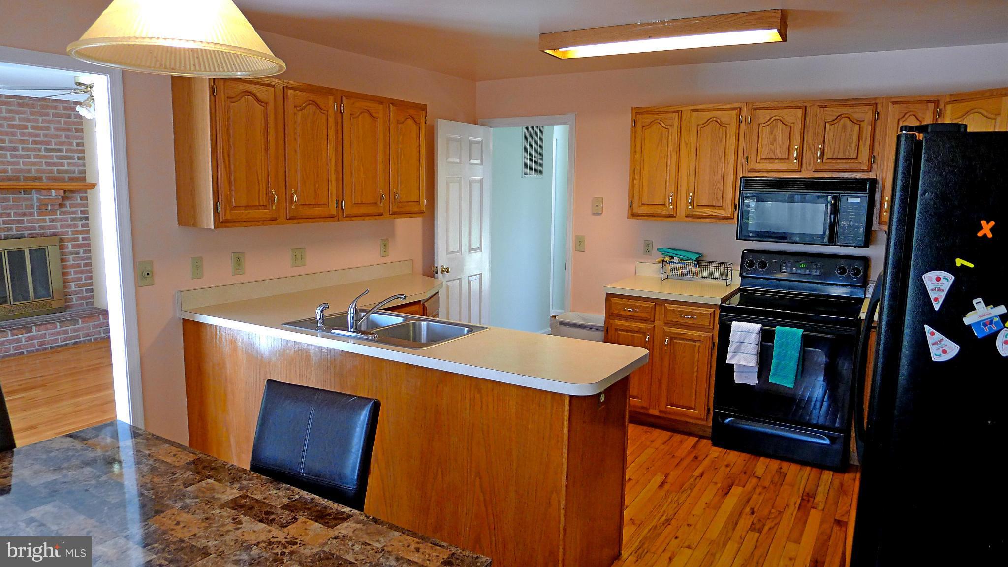 LOCUST HILL - Residential