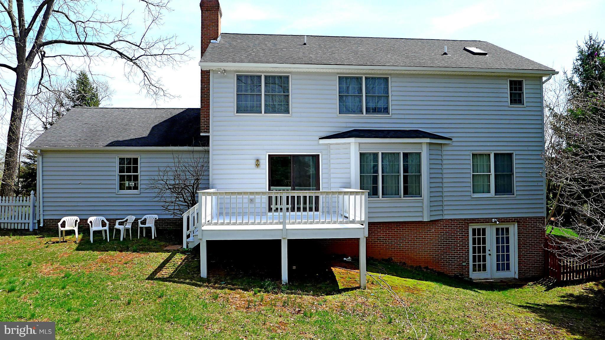 LOCUST HILL - Residential