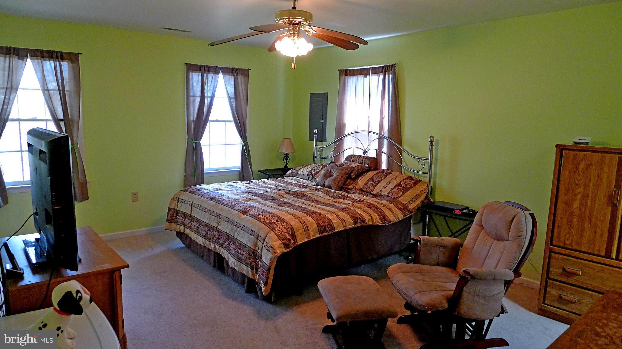 LOCUST HILL - Residential