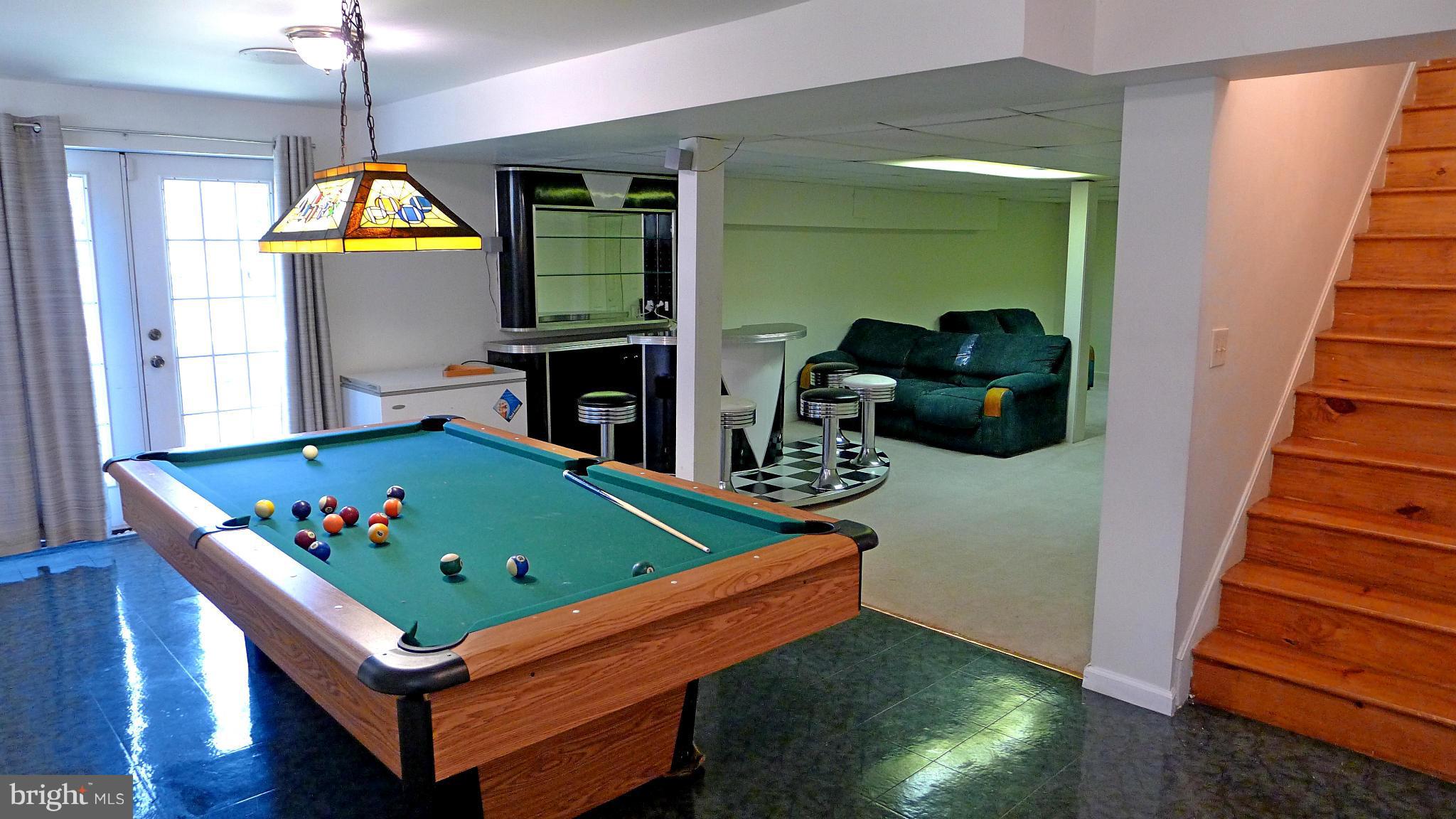 LOCUST HILL - Residential