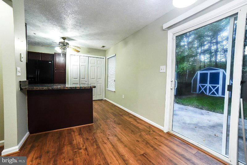 HUNTING QUARTERS - Residential Lease