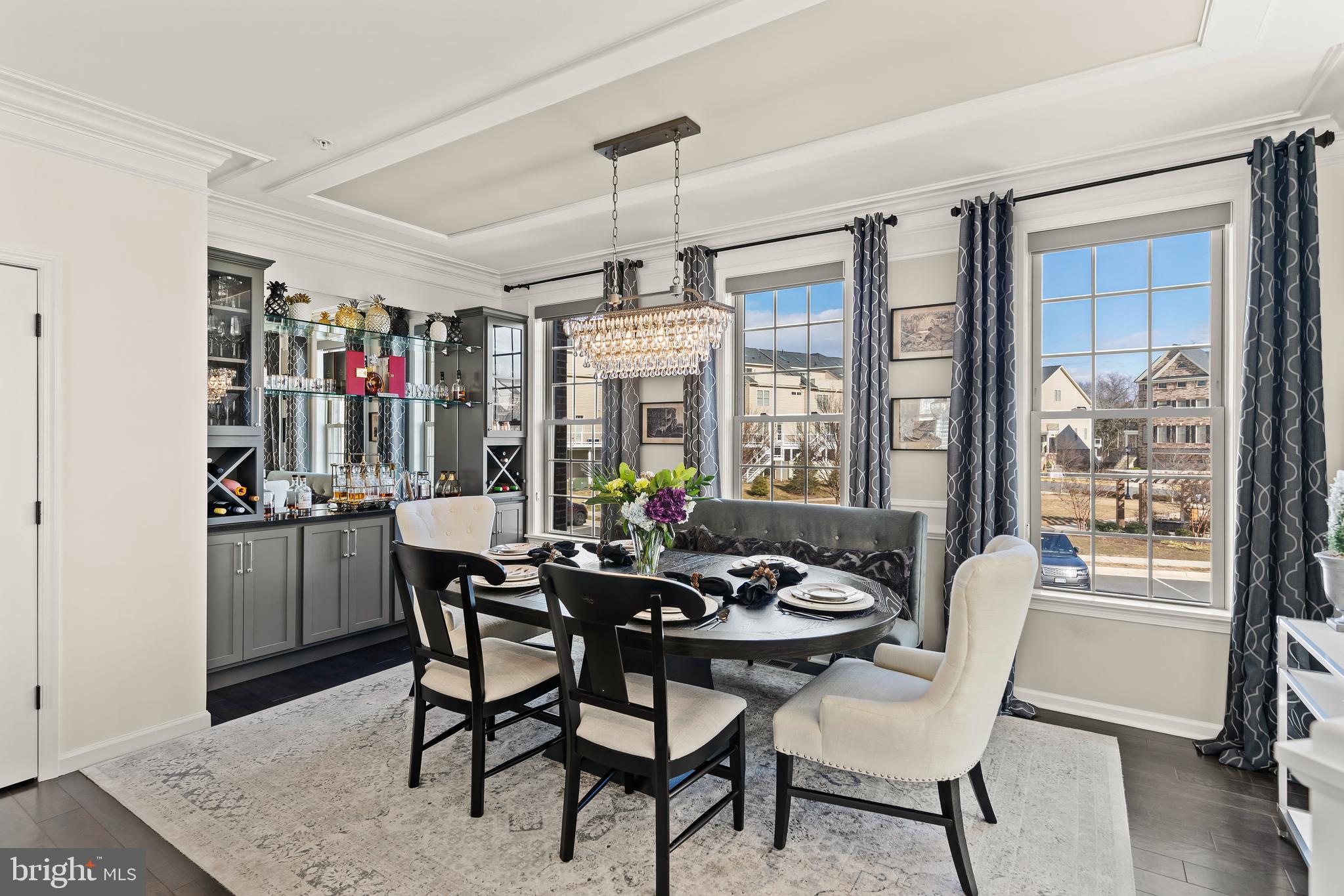 AVONLEA - Residential Lease