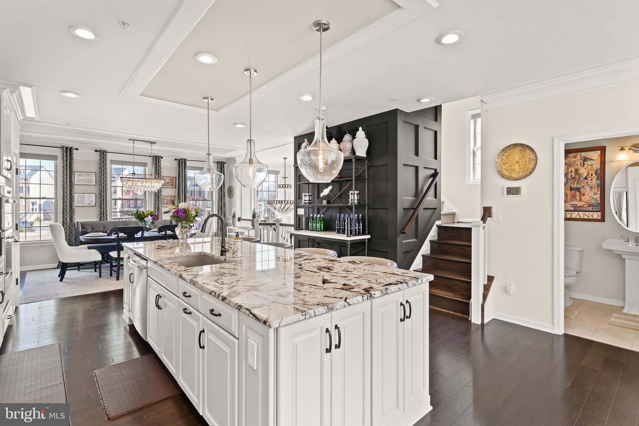 AVONLEA - Residential Lease