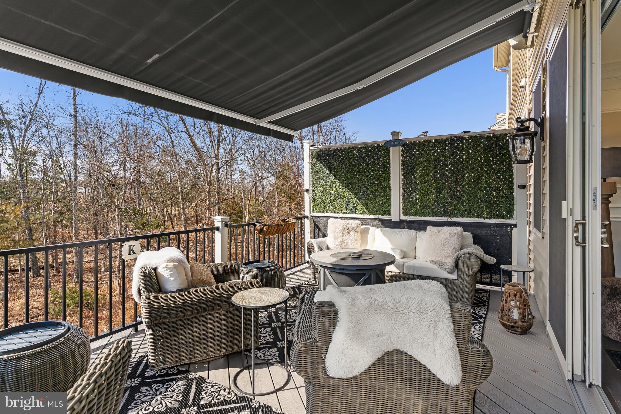 AVONLEA - Residential Lease