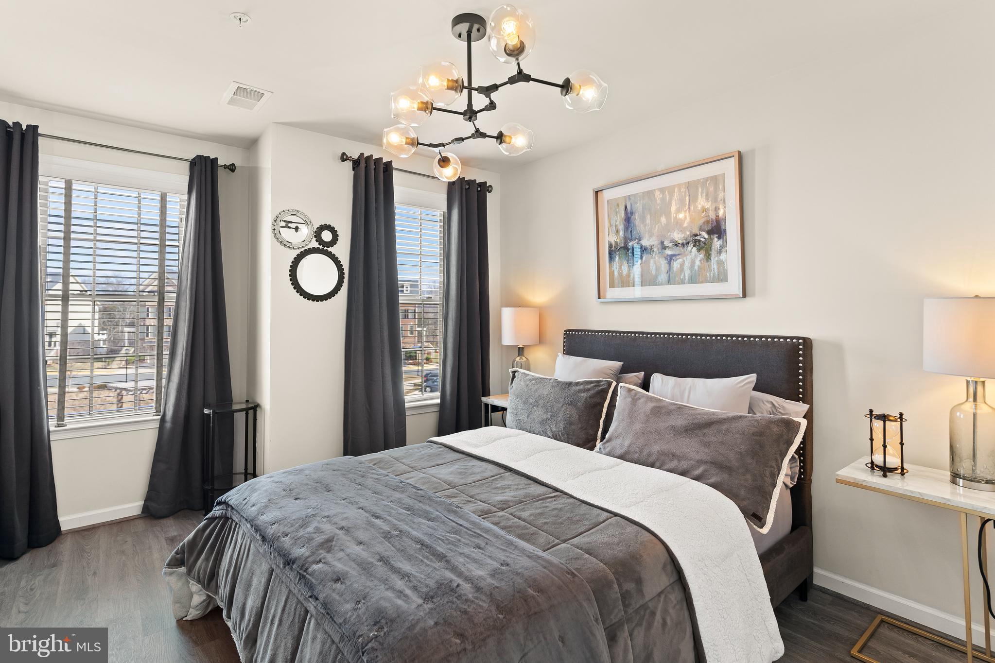 AVONLEA - Residential Lease