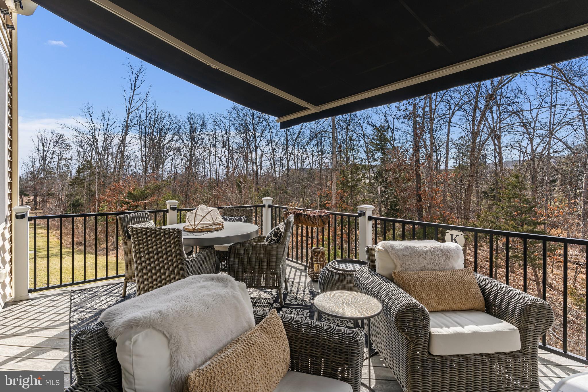 AVONLEA - Residential Lease