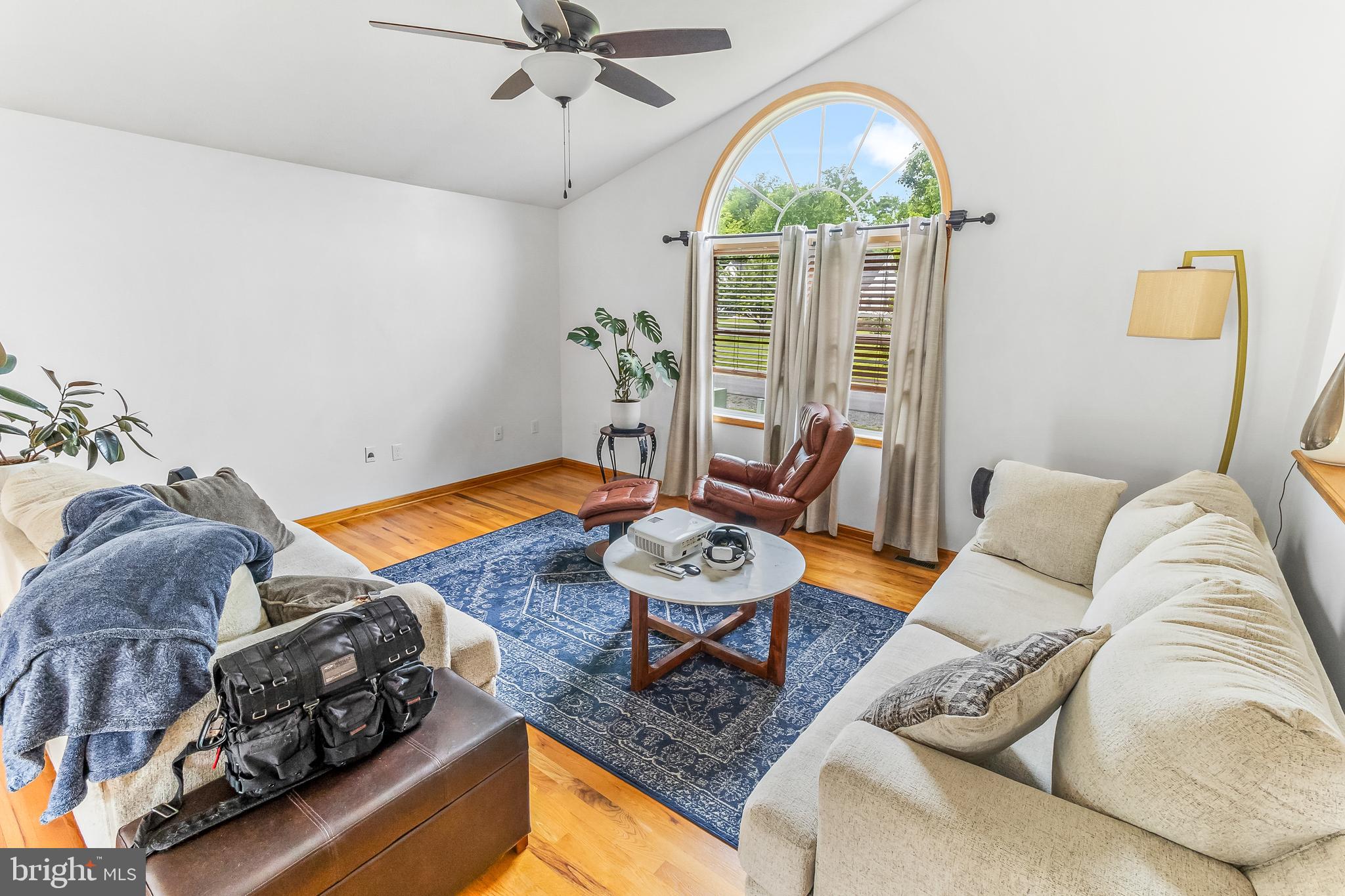 FEDERAL HILL - Residential