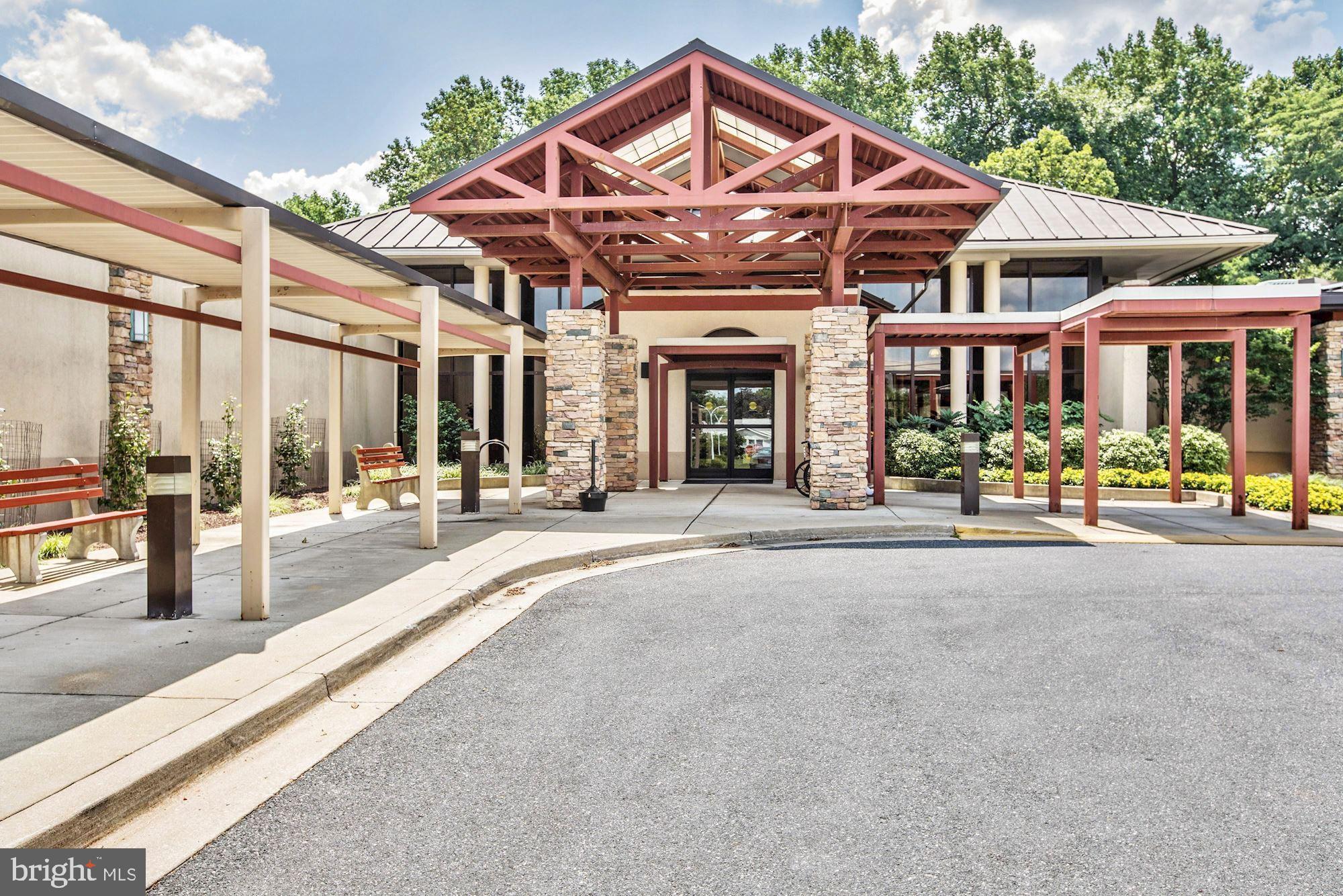 LEISURE WORLD - Residential