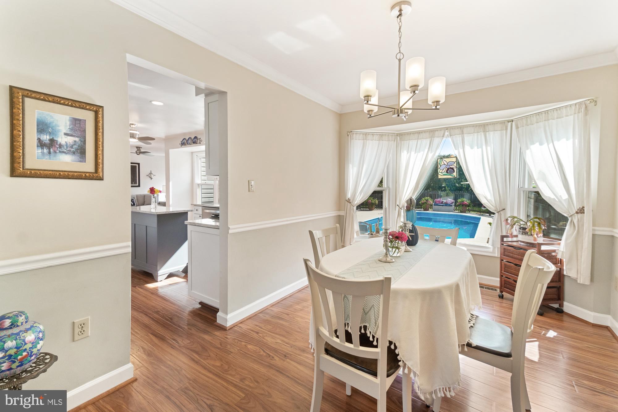 SENECA CHASE - Residential