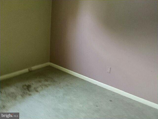 CATONSVILLE MANOR - Residential