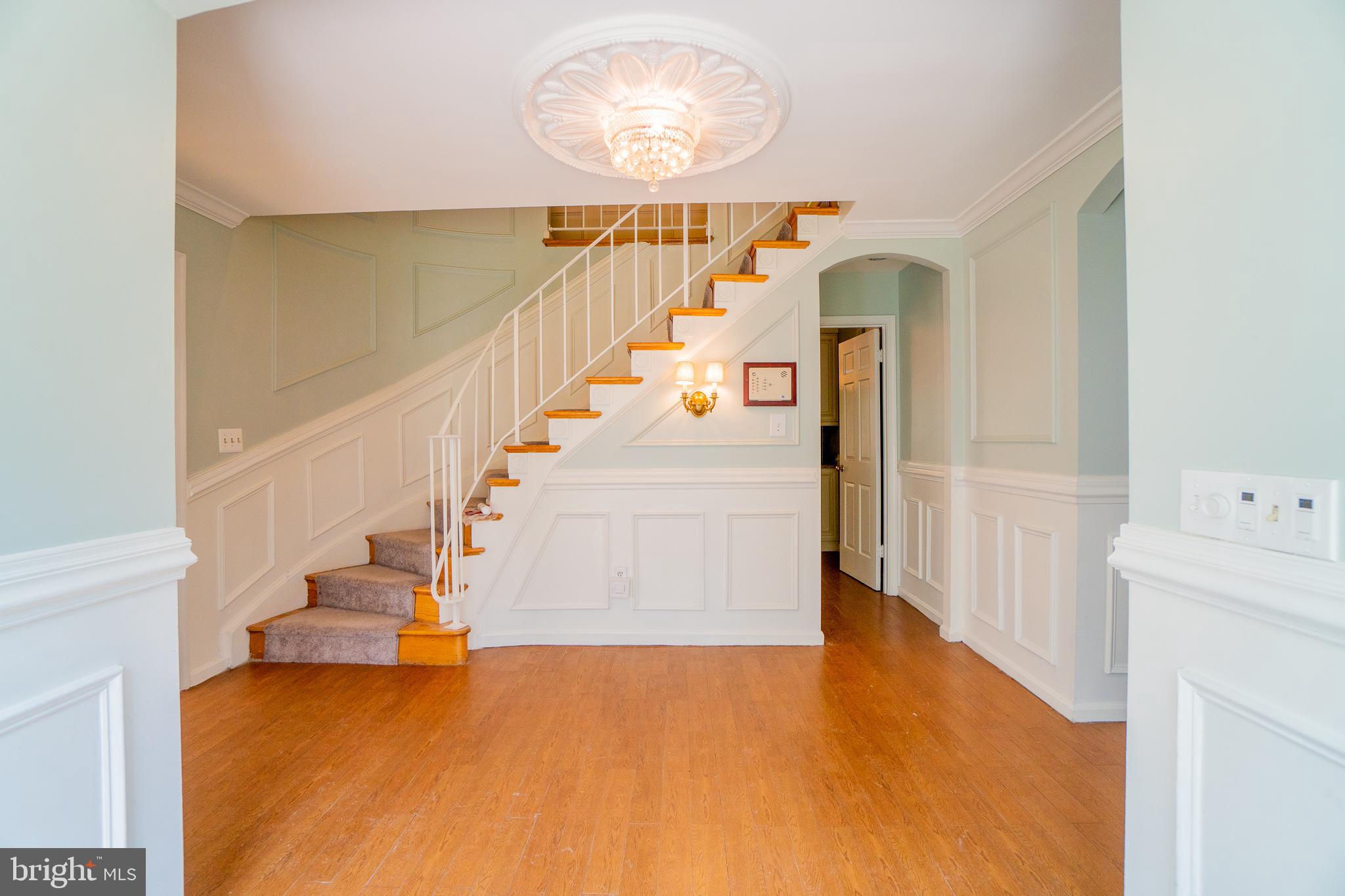 HERITAGE WALK - Residential Lease