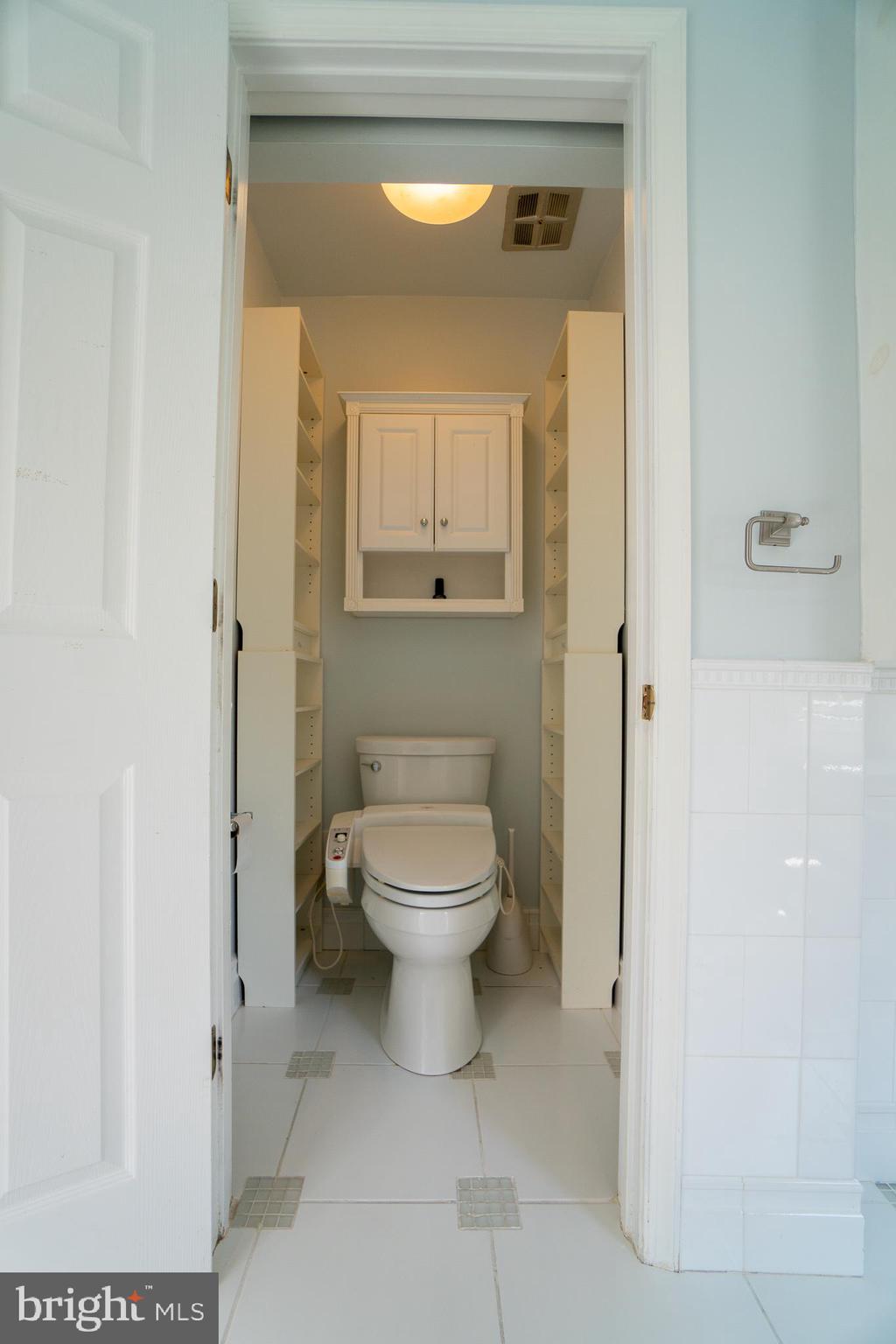 HERITAGE WALK - Residential Lease