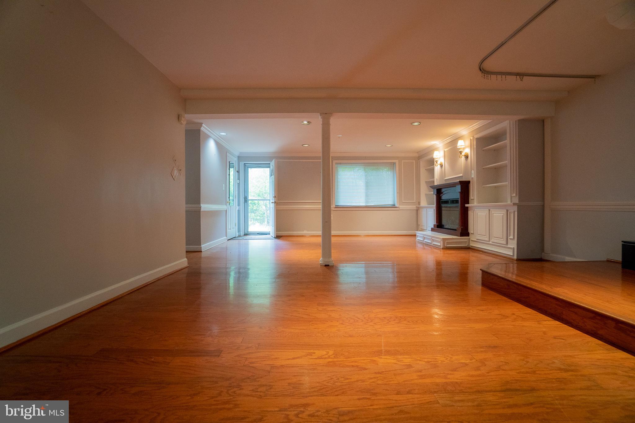 HERITAGE WALK - Residential Lease