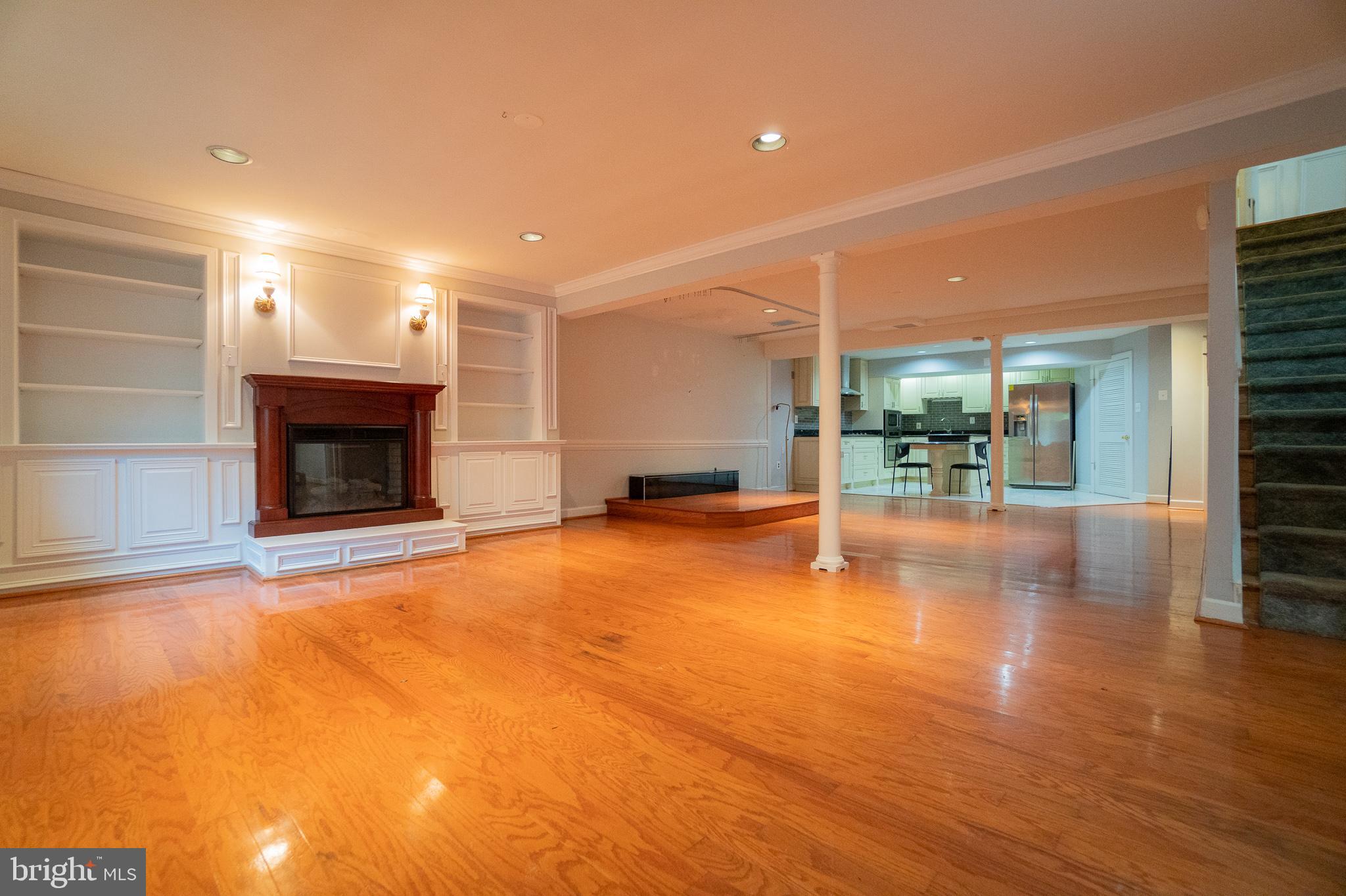 HERITAGE WALK - Residential Lease