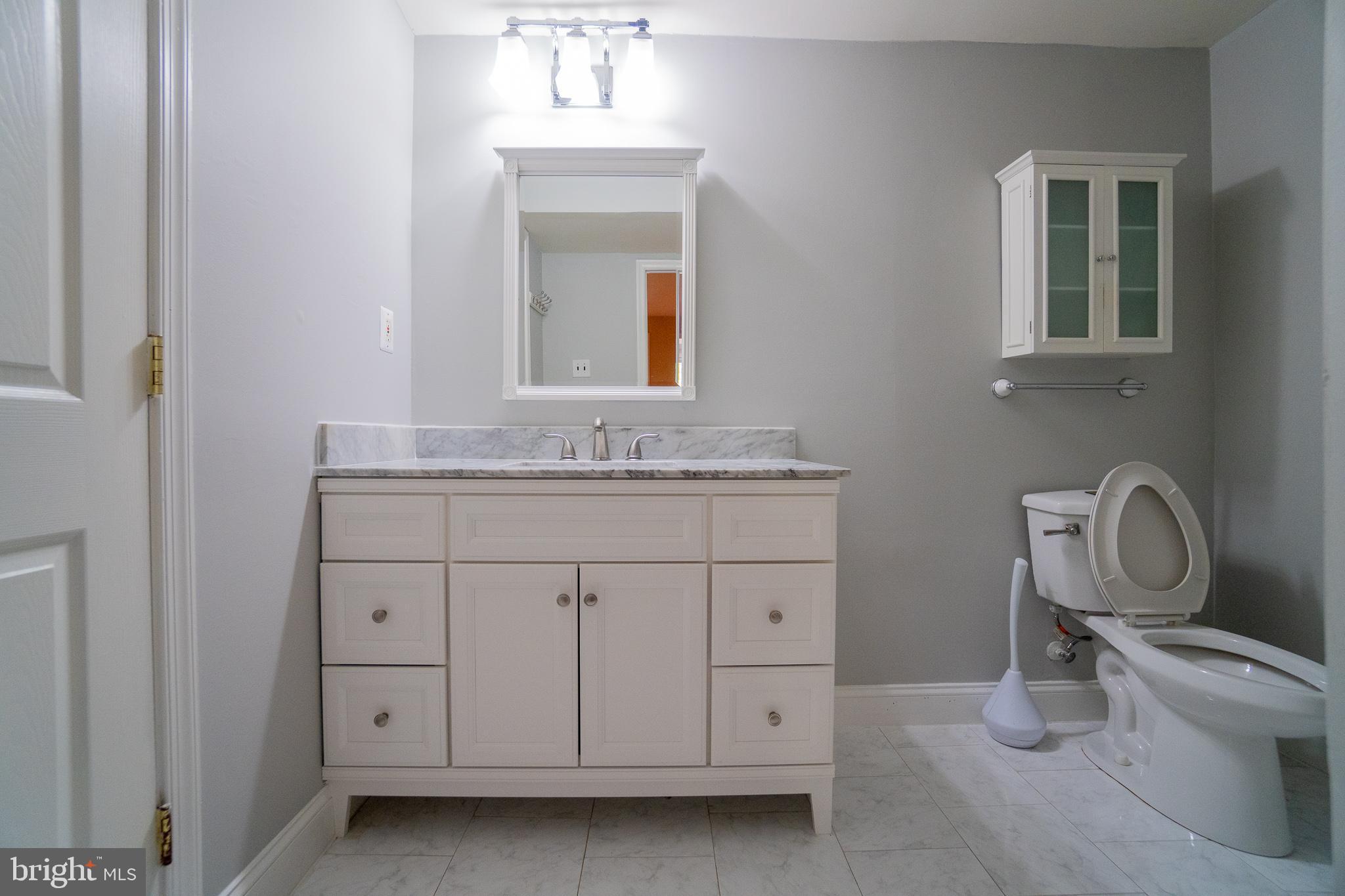 HERITAGE WALK - Residential Lease