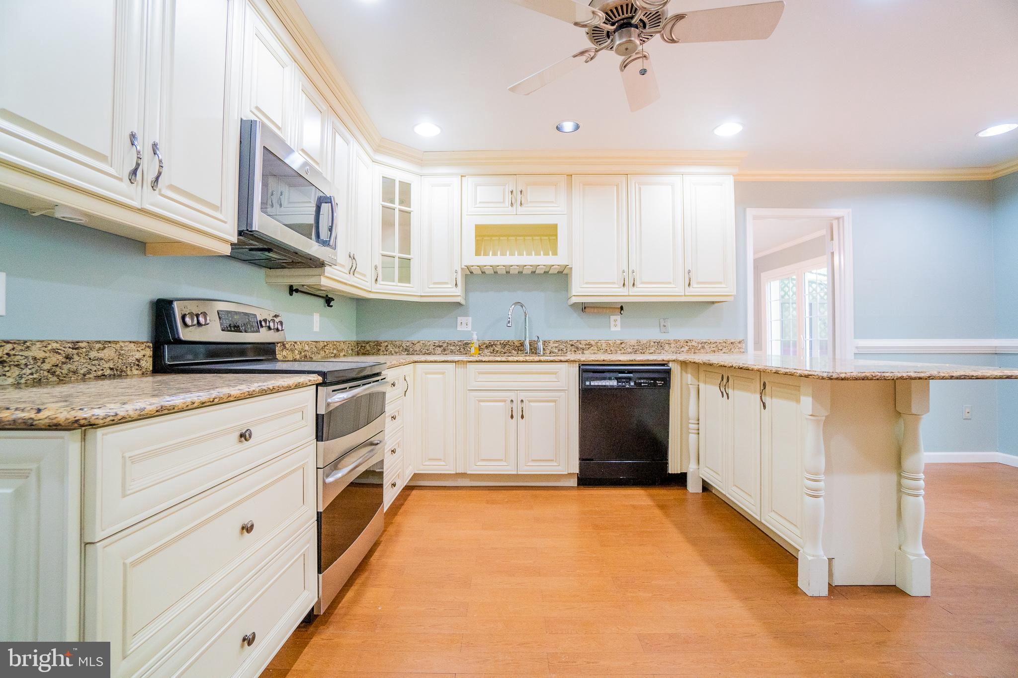 6440 WINDERMERE CIRCLE