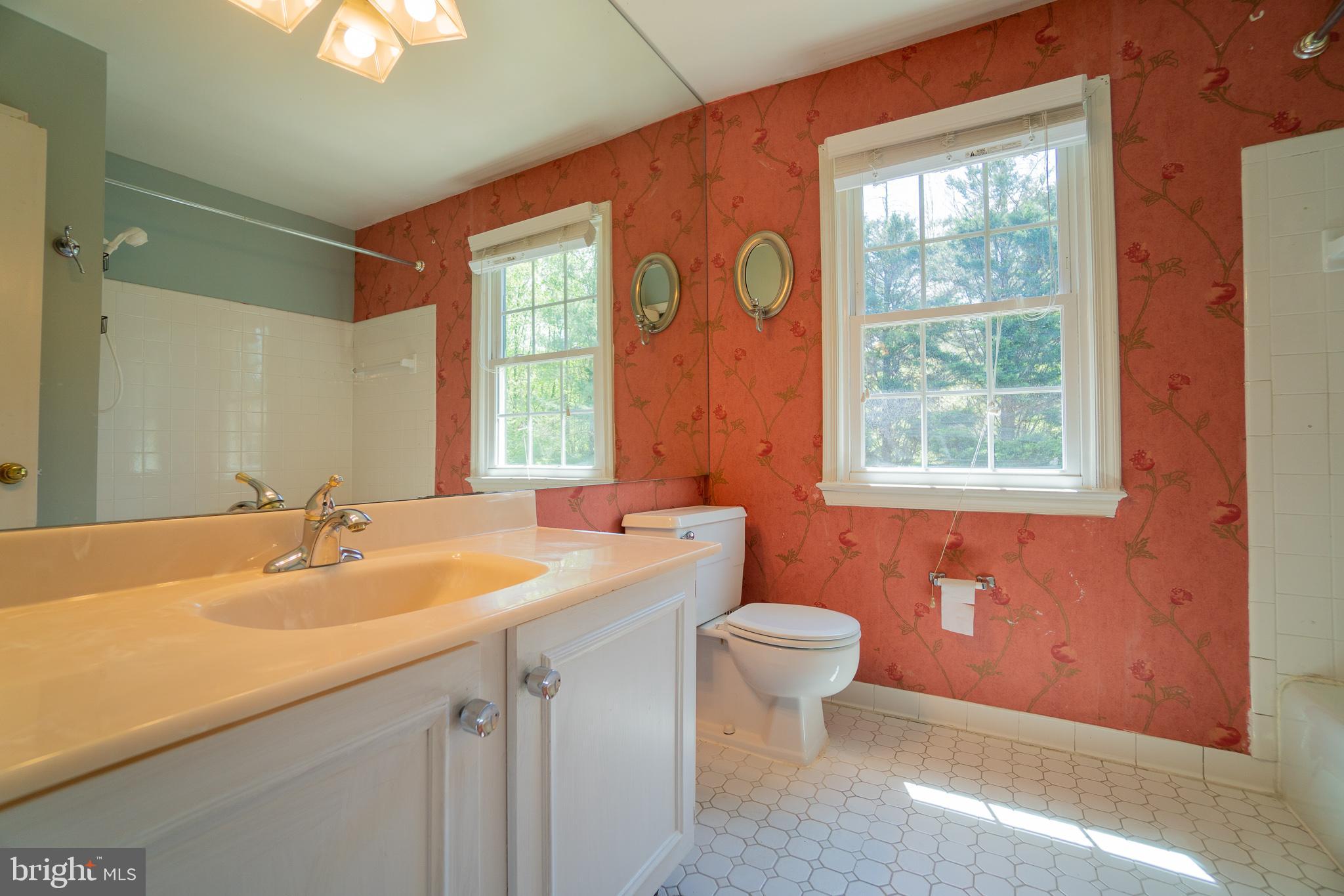 HERITAGE WALK - Residential Lease