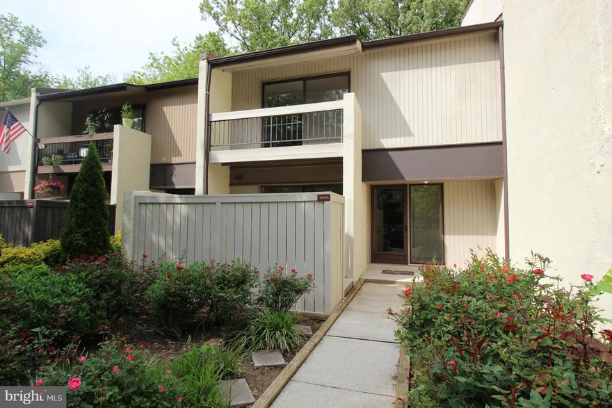 Amazing private lot, backs to Reston golf course & mature trees! Spectacular views from balcony. Half mile to silver line metro. Contemporary 4BR, 3.5BA TH w/ great community pool, tennis, etc amenities. Gleaming Brazilian floors t-out main & master. Open concept LR&DR. Balcony off LR, gated deck off KIT, & balcony off master. Fin Base w/ rec rm, 4thBR, full BA, & SGD to private deck. Must see!