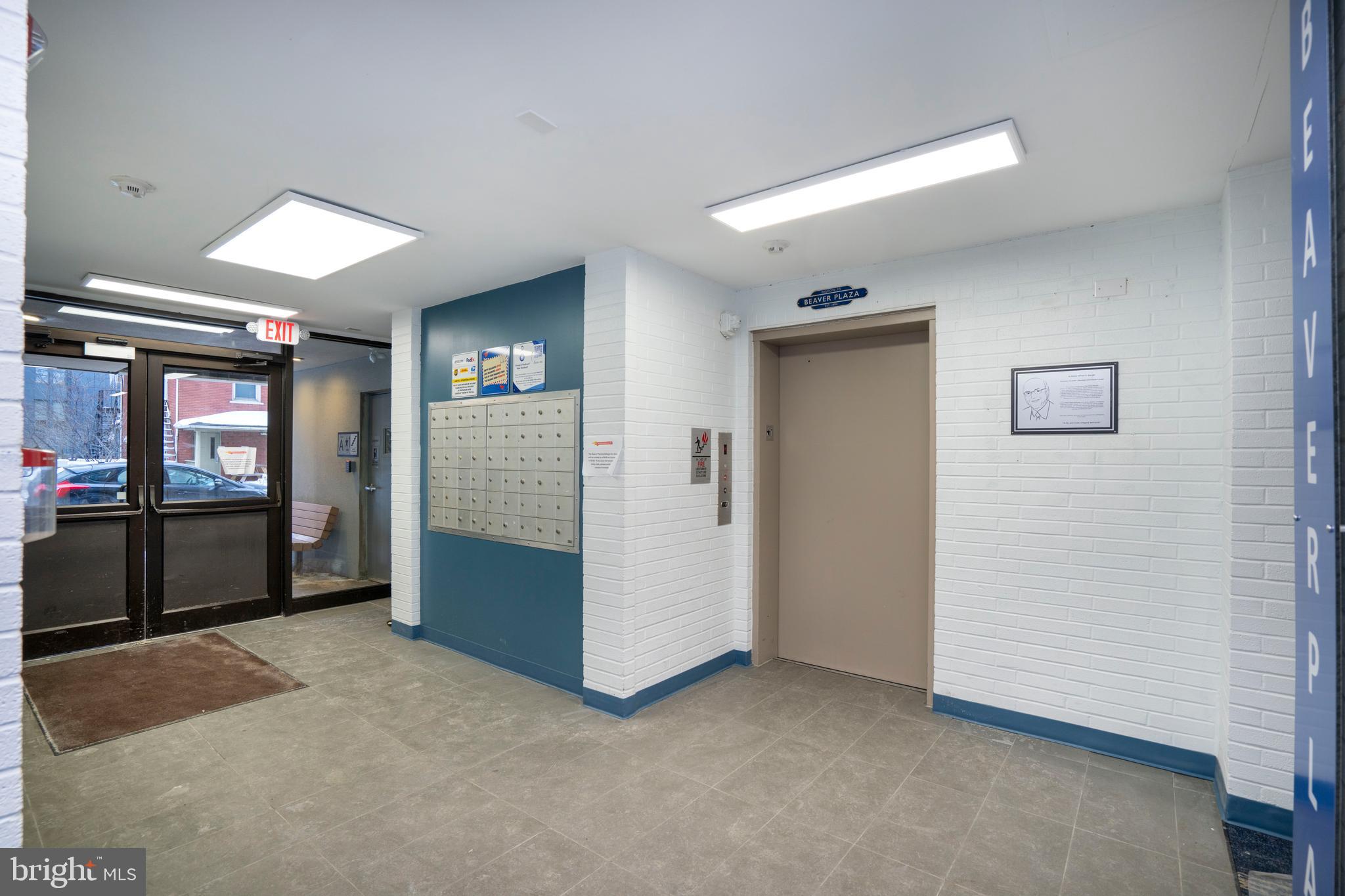 BEAVER PLAZA - Residential