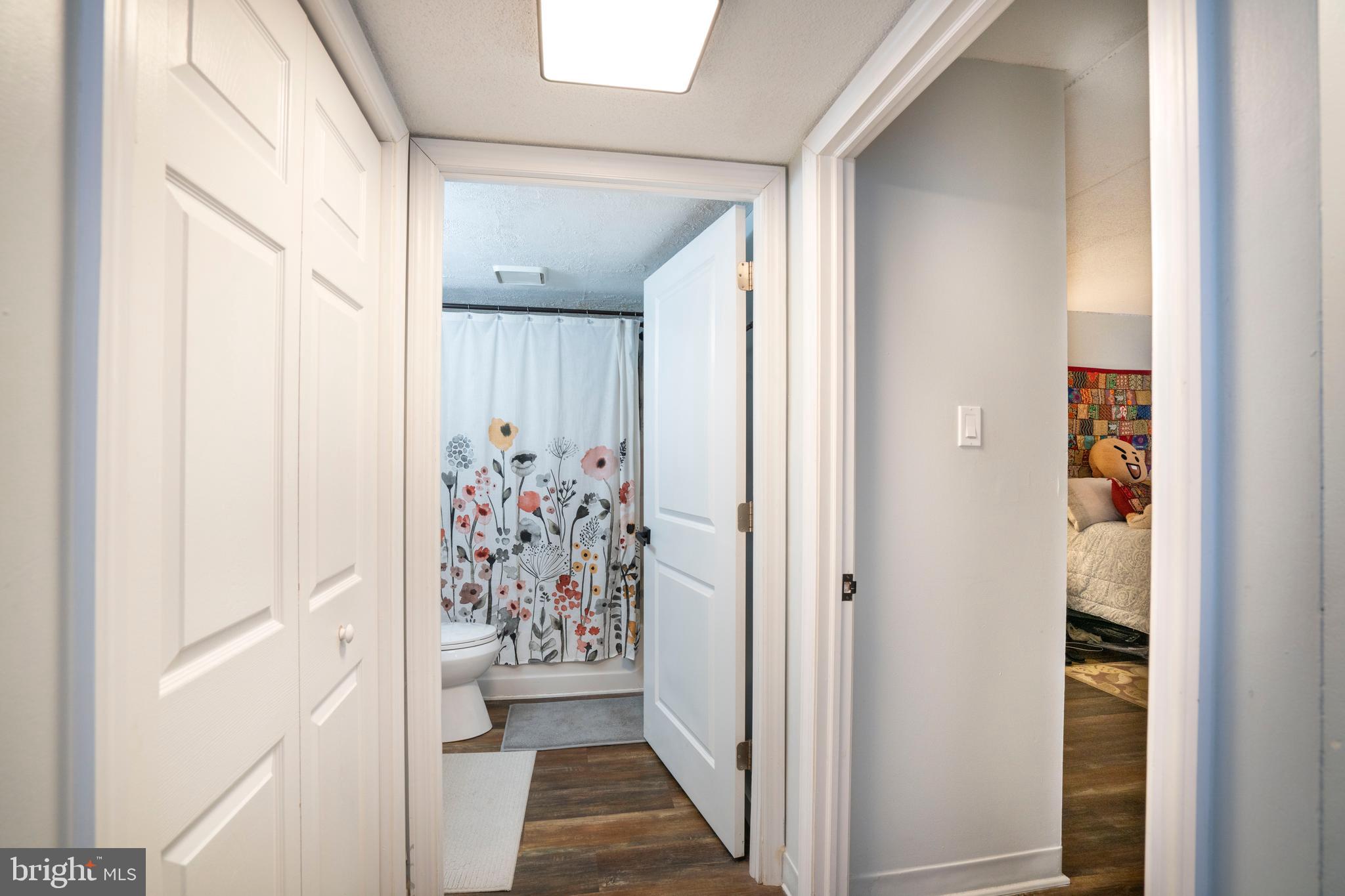 BEAVER PLAZA - Residential