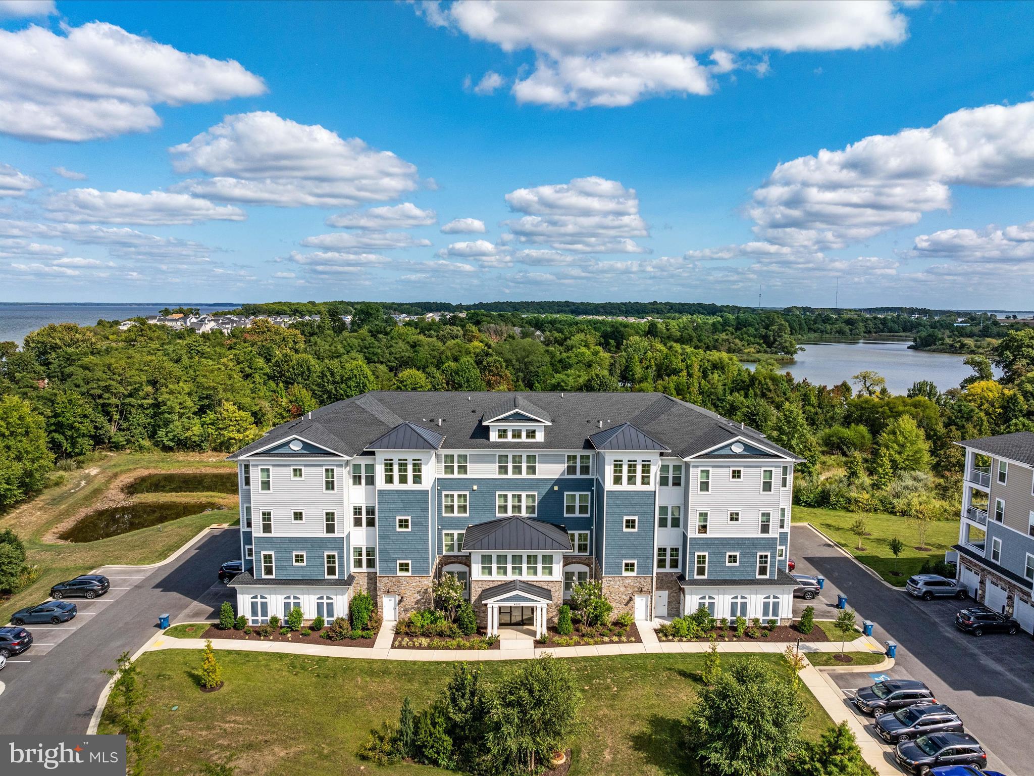 4000 HERONS NEST WAY 22