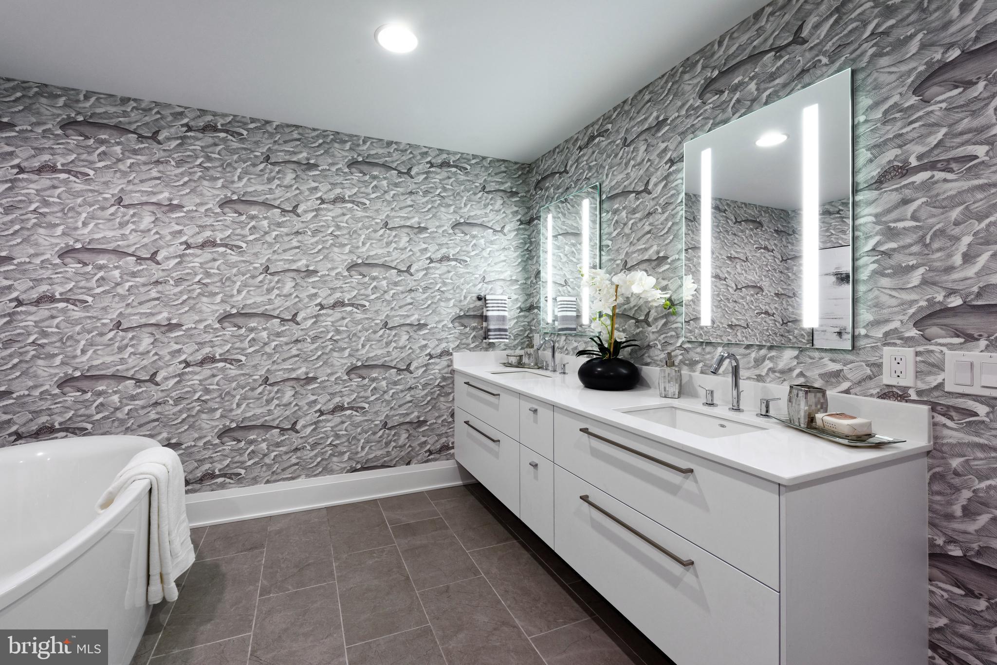 ROBINSON LANDING - Residential