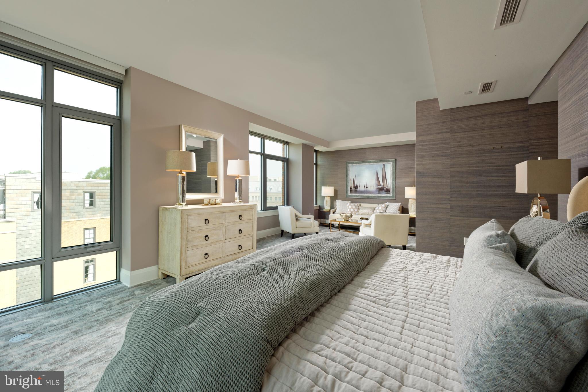 ROBINSON LANDING - Residential