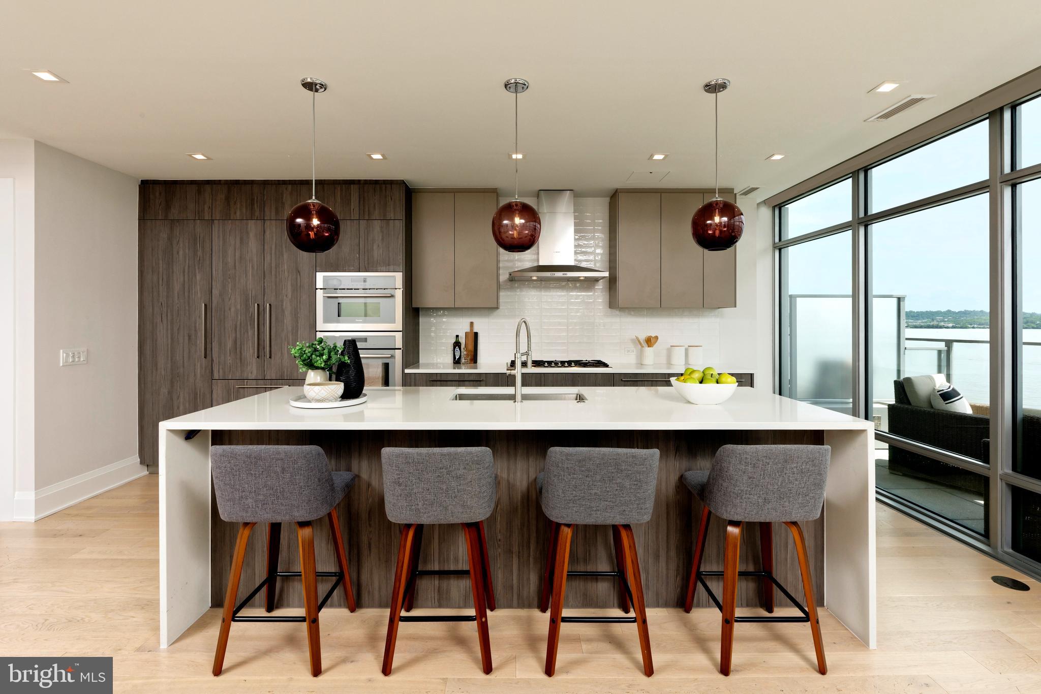 ROBINSON LANDING - Residential