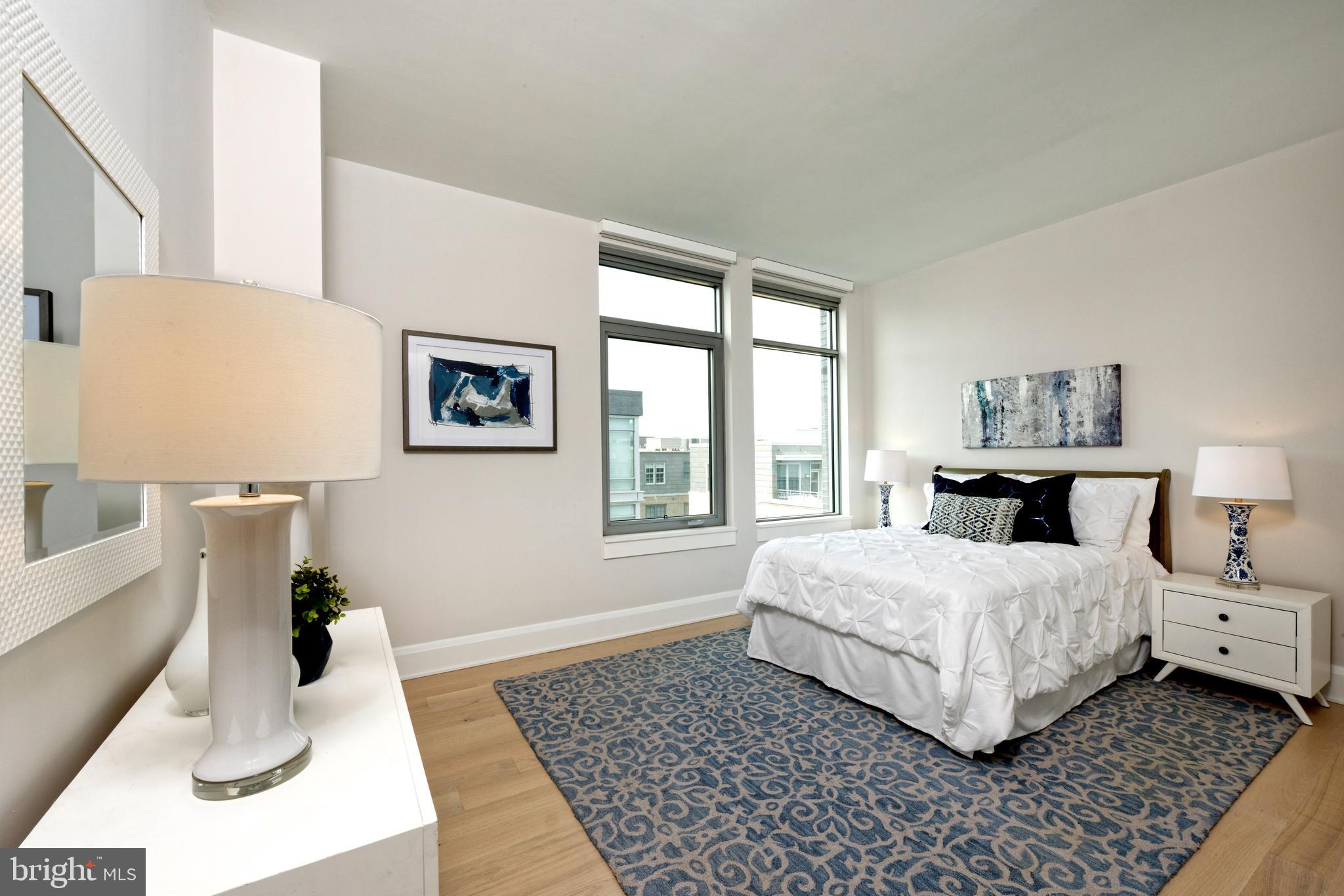 ROBINSON LANDING - Residential