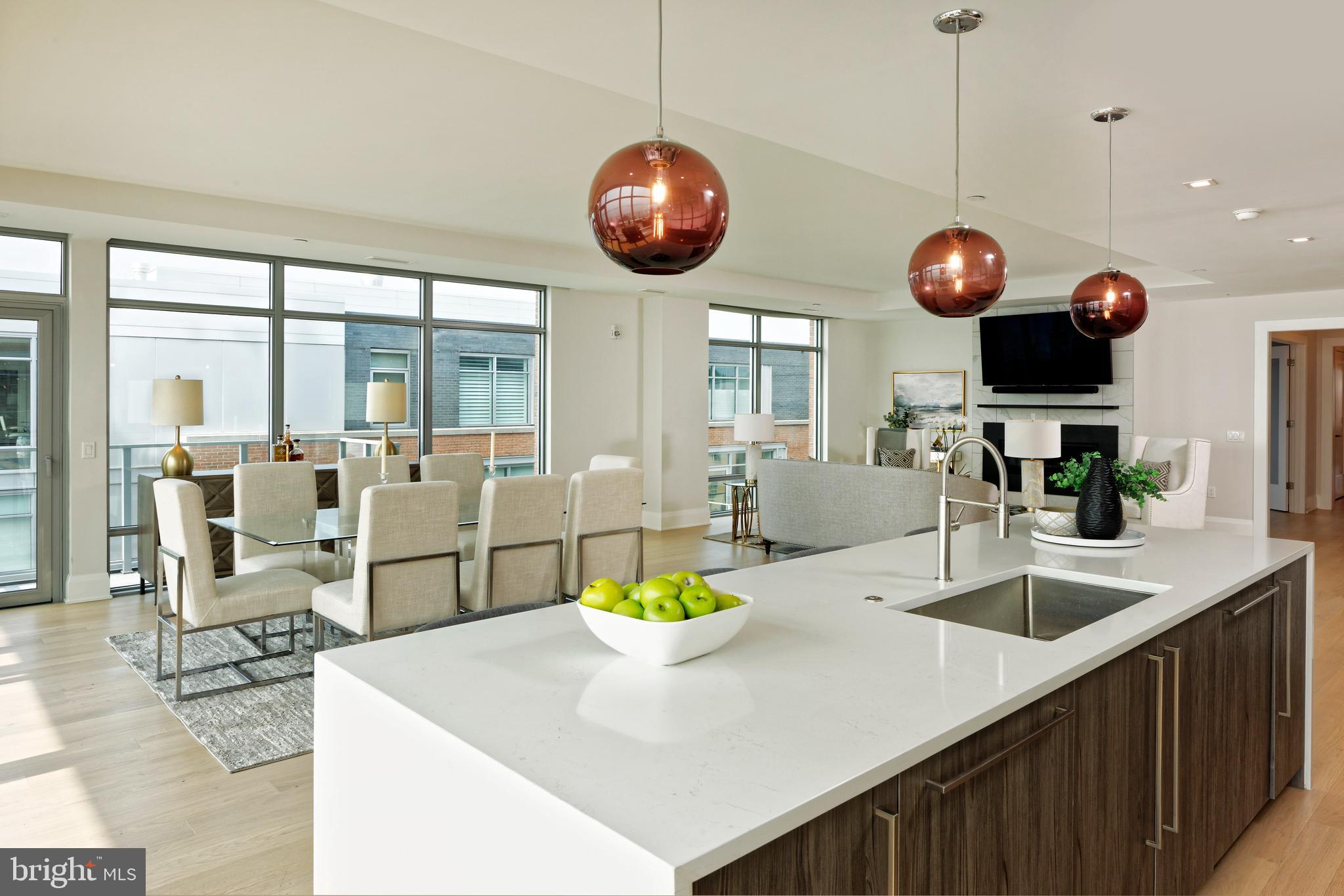 ROBINSON LANDING - Residential