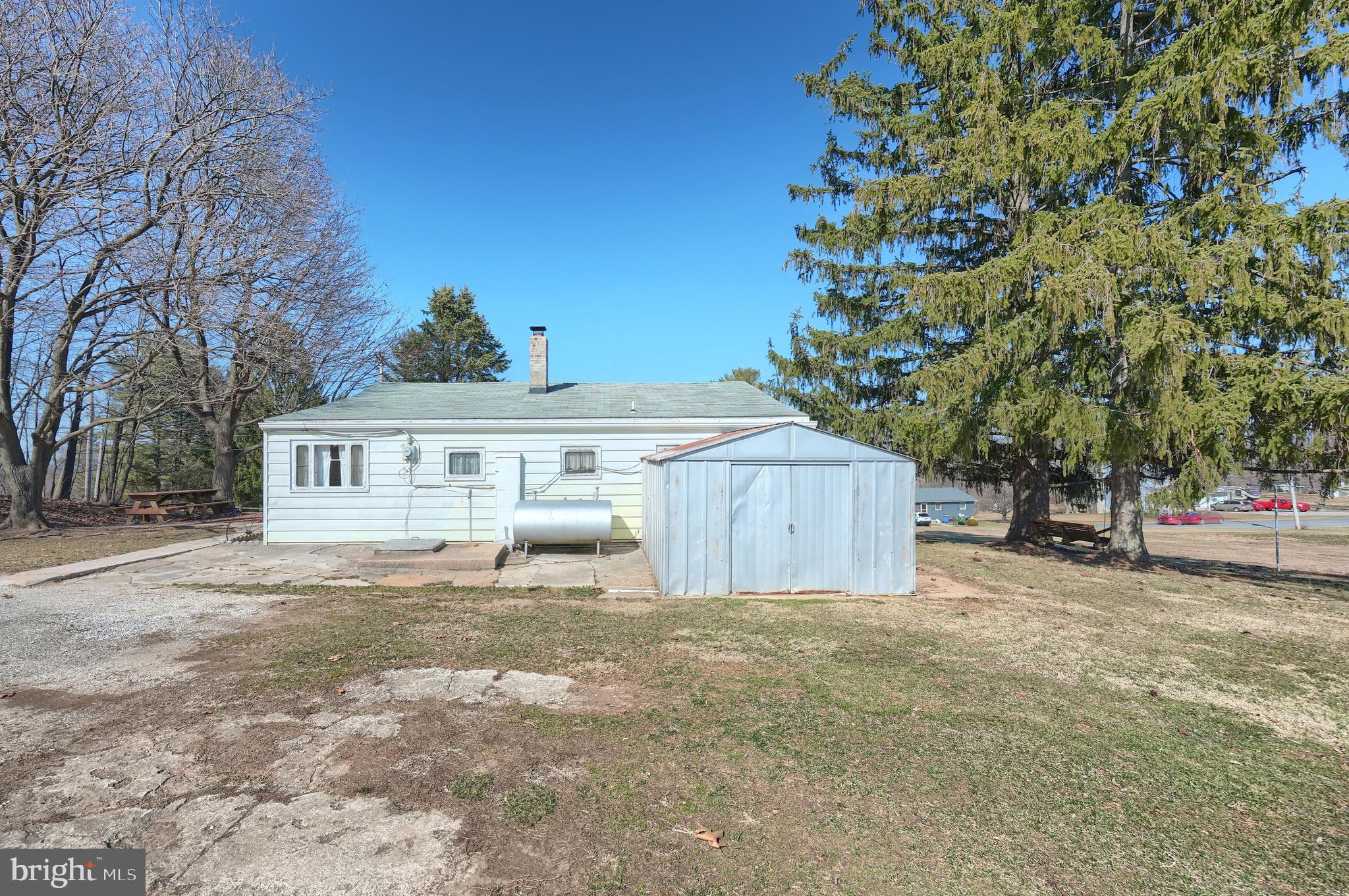 GLENVILLE - Residential