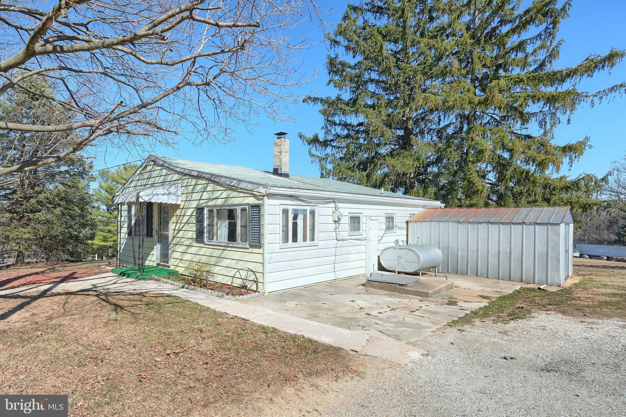 GLENVILLE - Residential