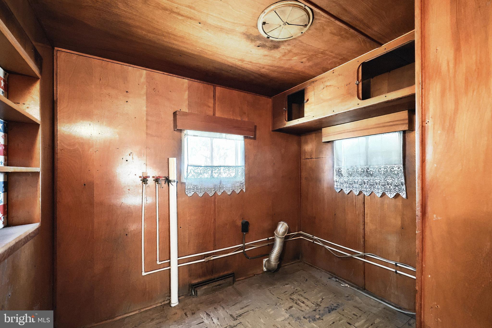 GLENVILLE - Residential