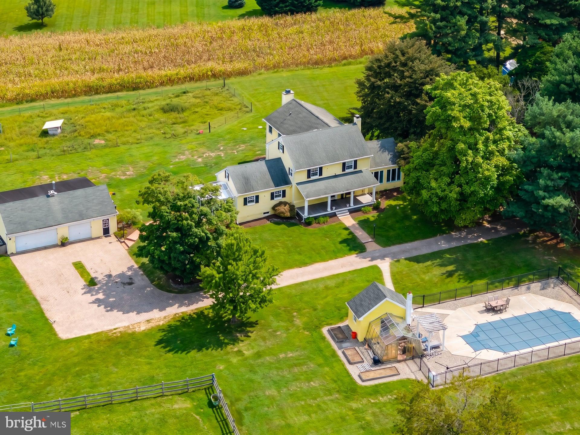1445 COMMISSIONERS ROAD