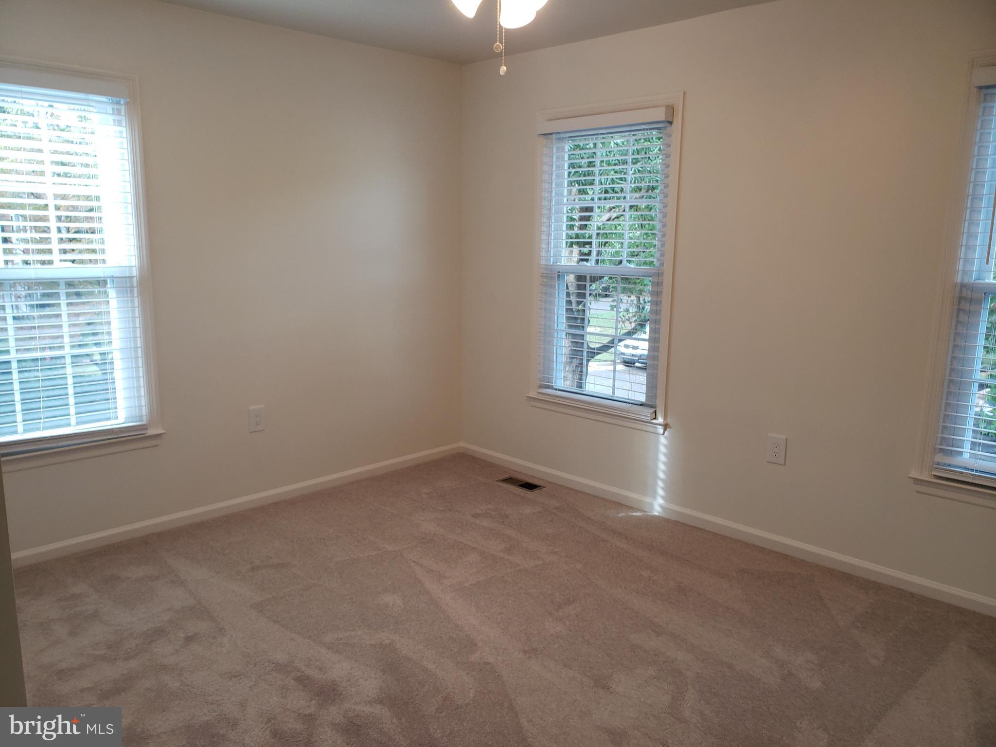 LOFTRIDGE - Residential Lease