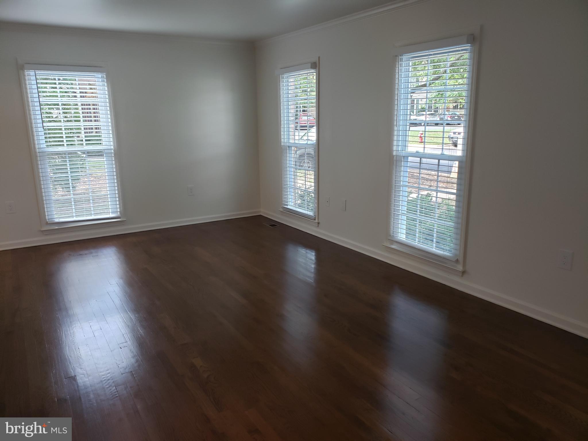 LOFTRIDGE - Residential Lease