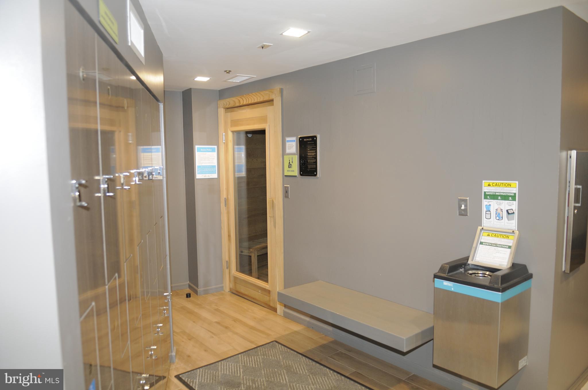 ROTONDA - Residential