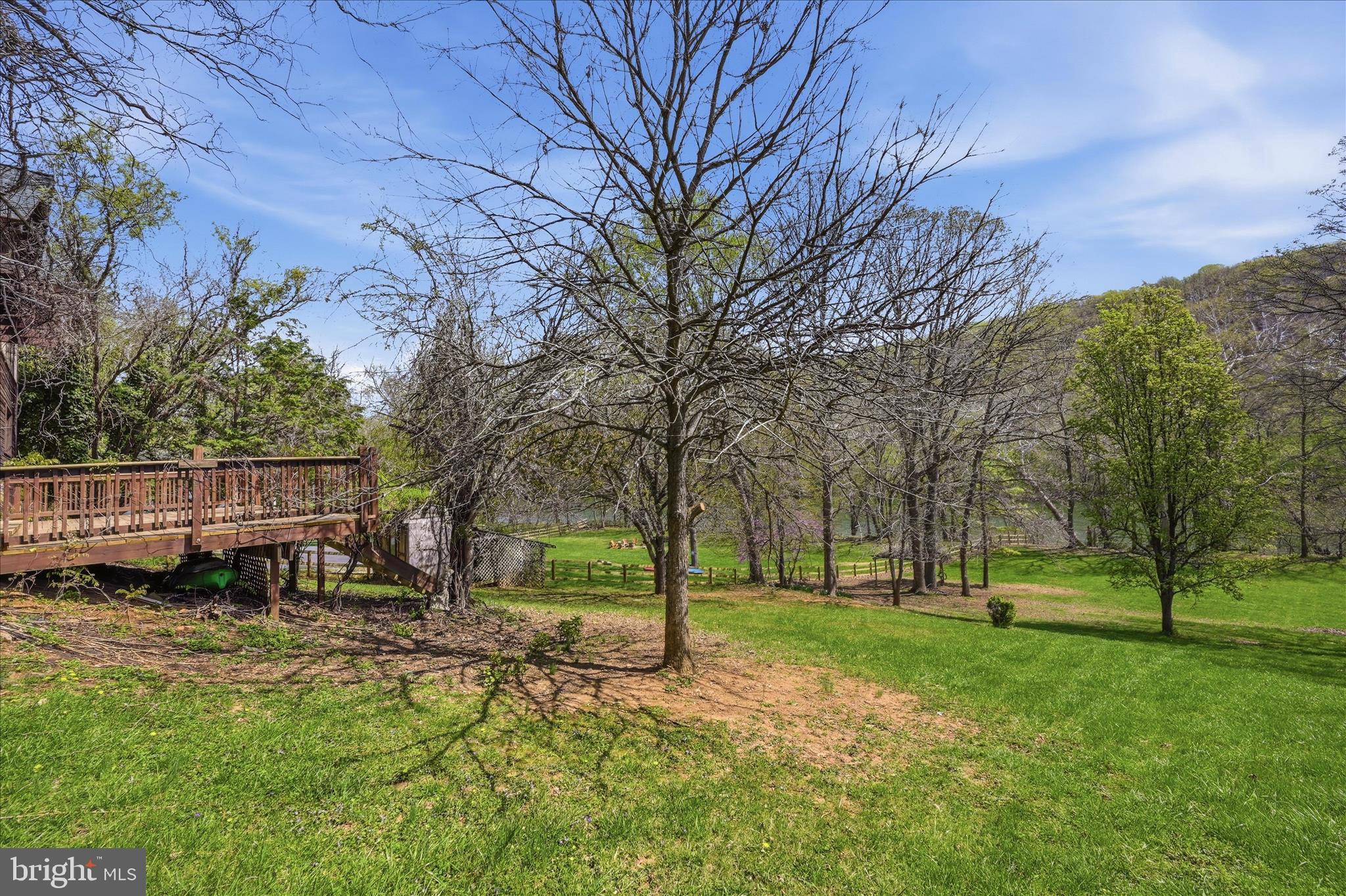 AVON BEND - Residential