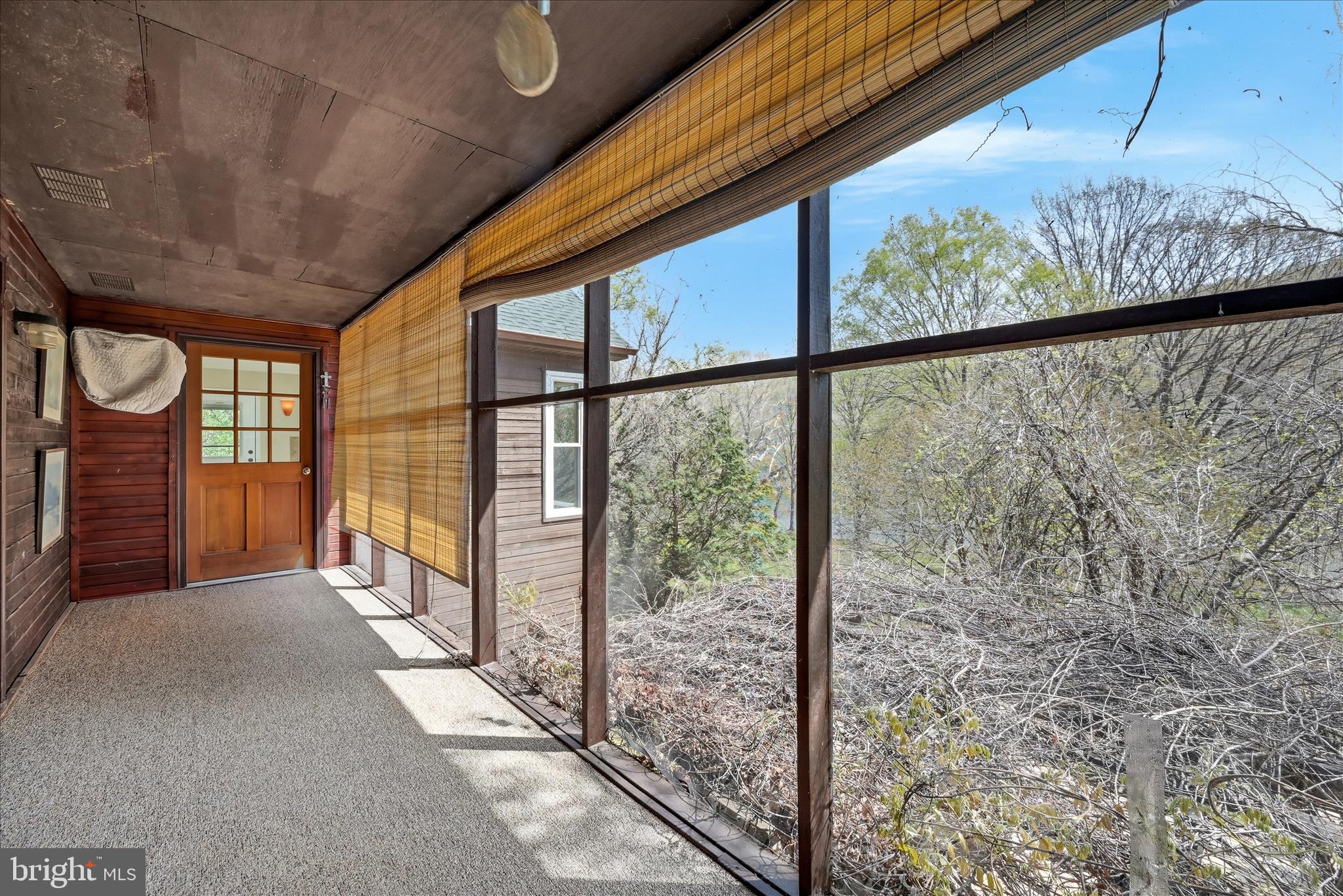 AVON BEND - Residential