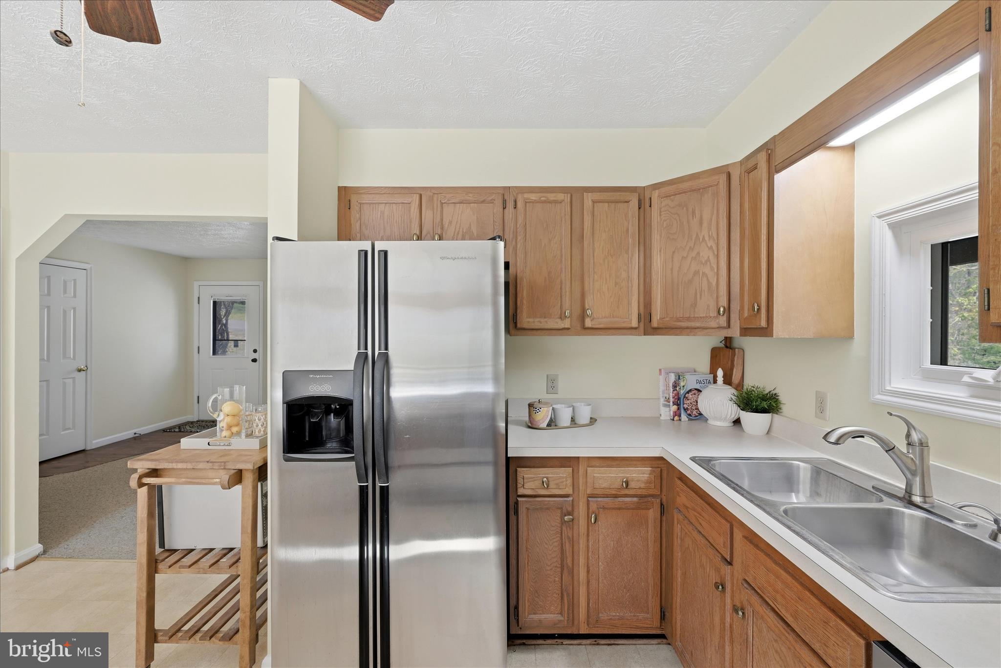 AVON BEND - Residential