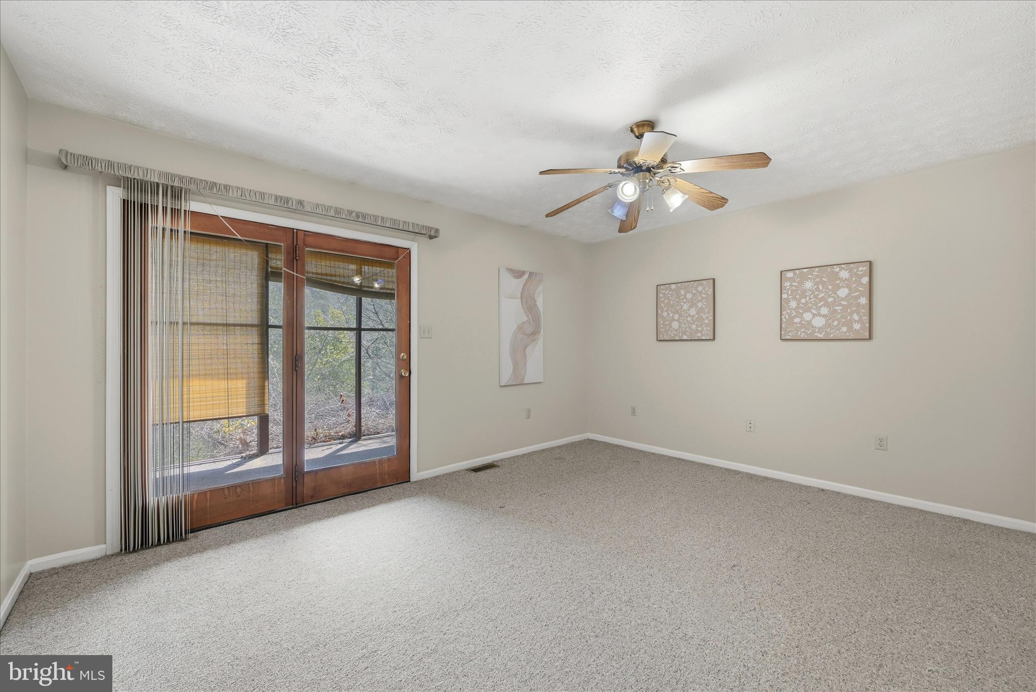 AVON BEND - Residential