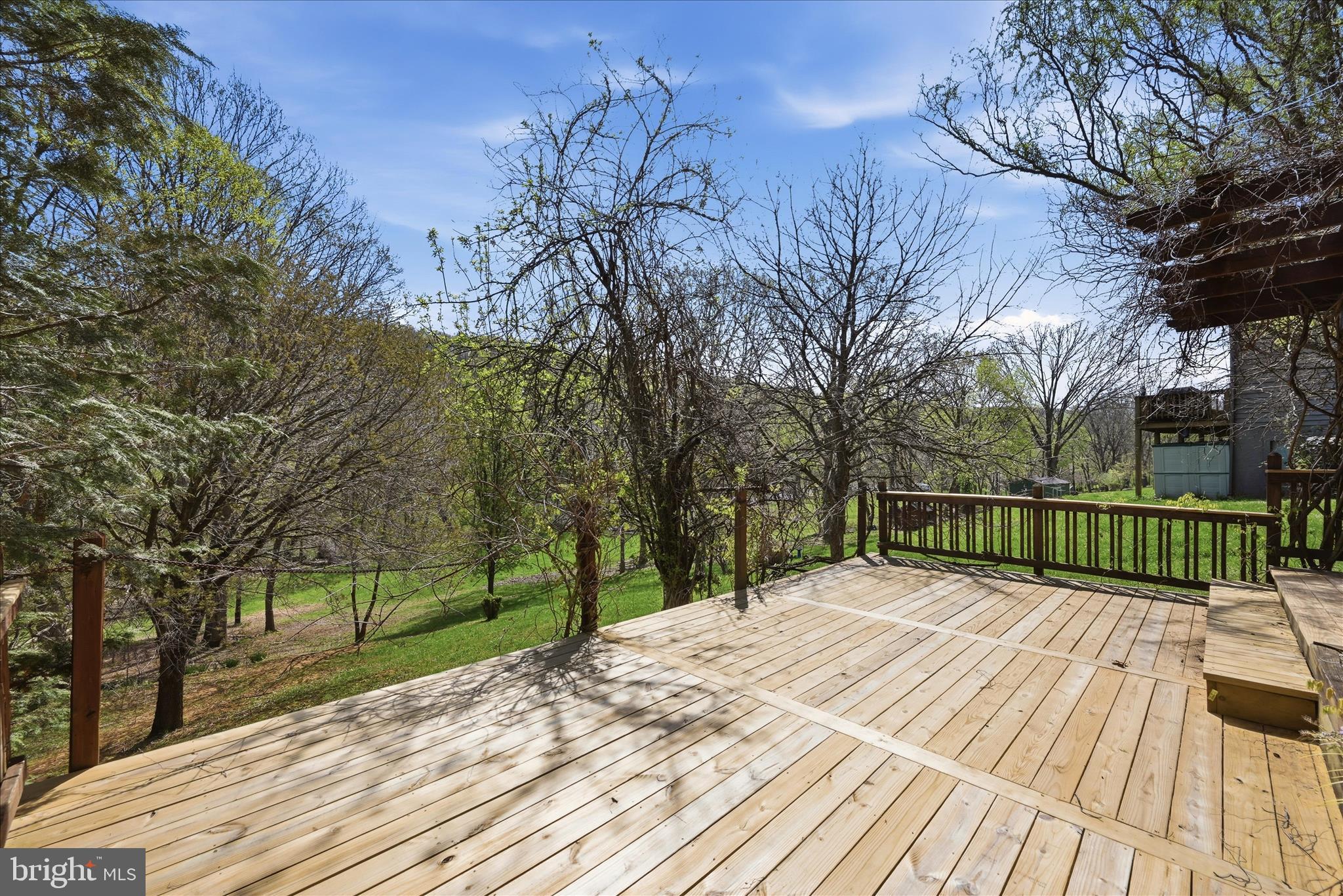 AVON BEND - Residential